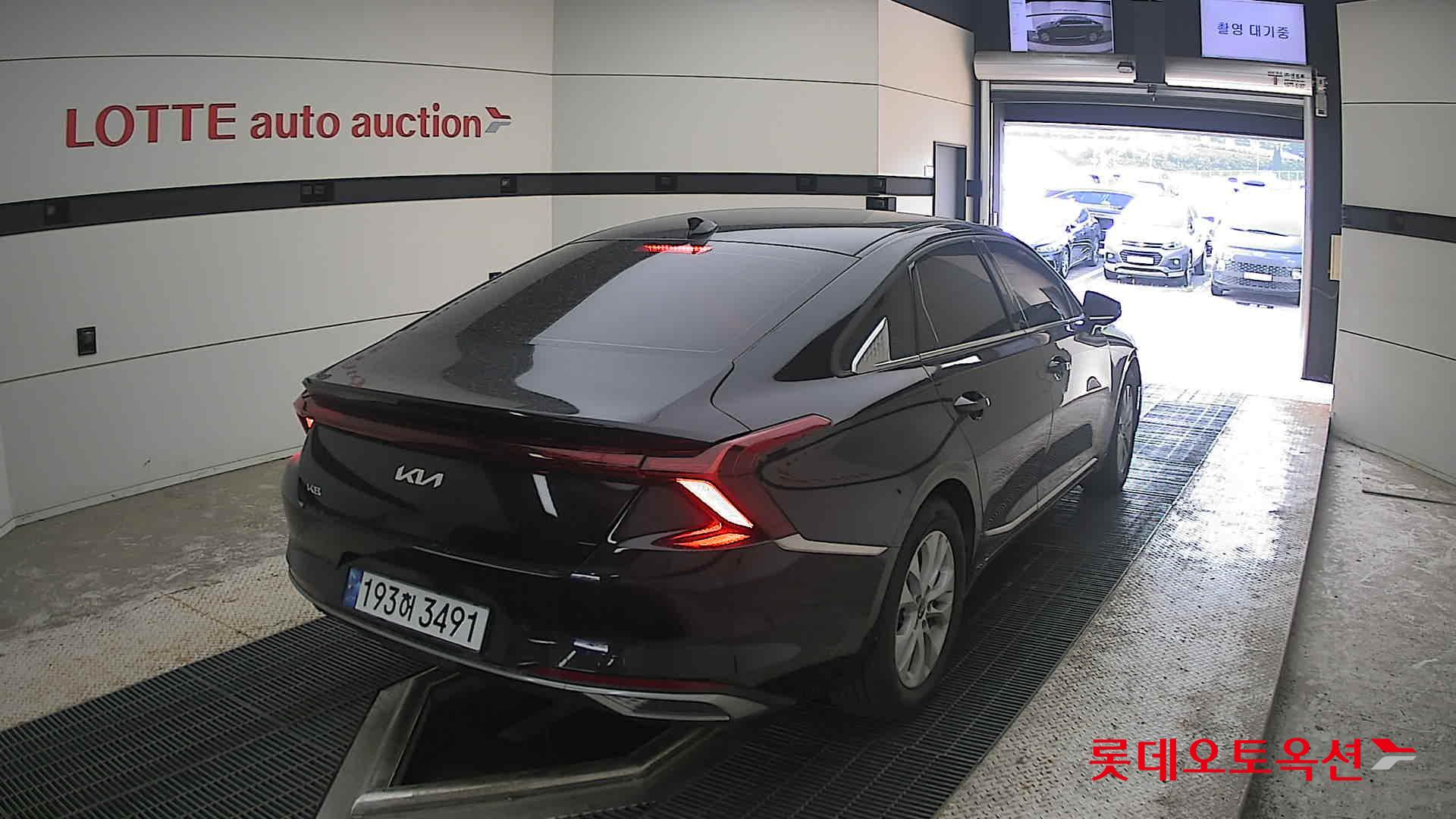 2022 - kia k8