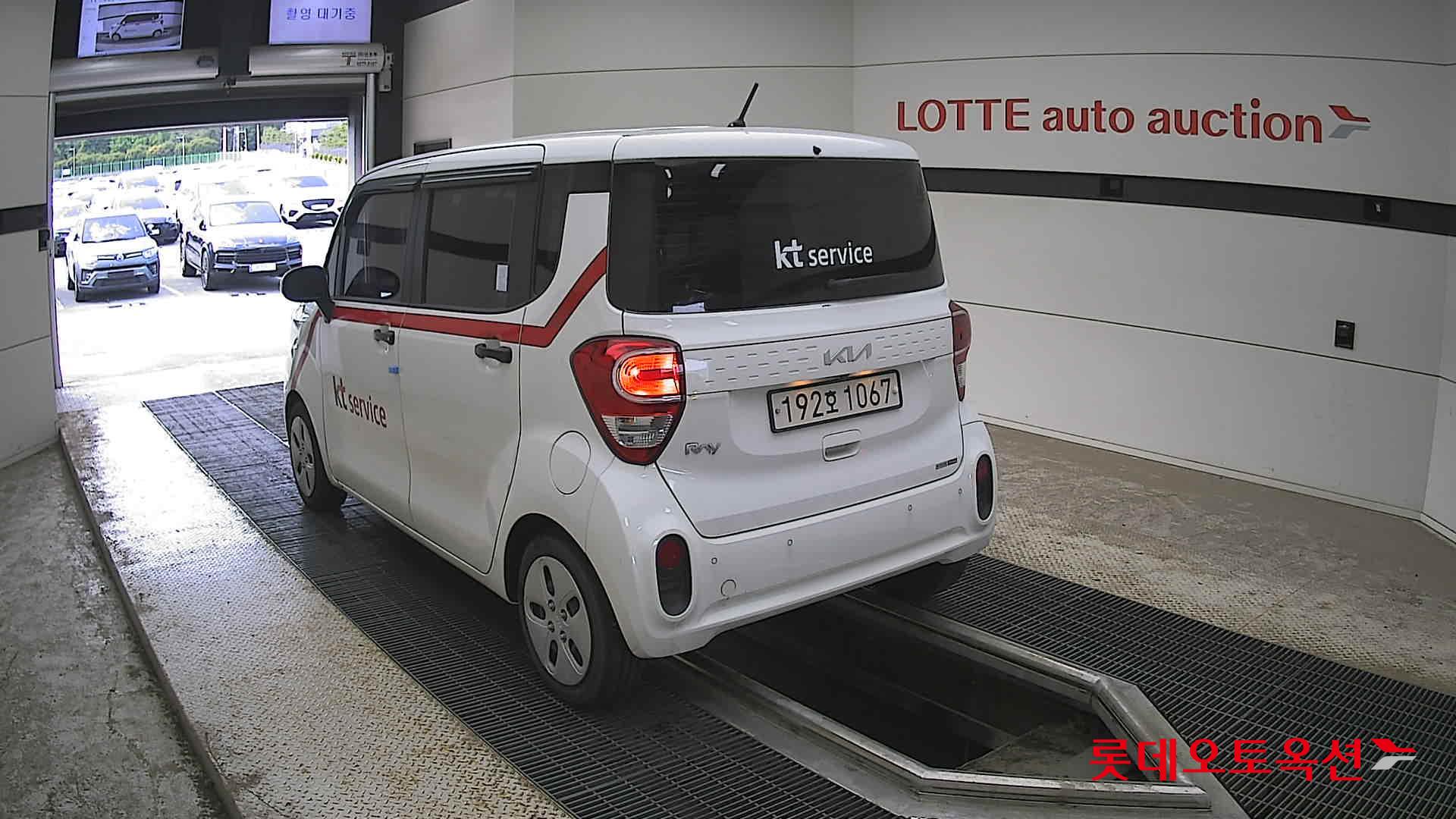 Kia Ray - 4