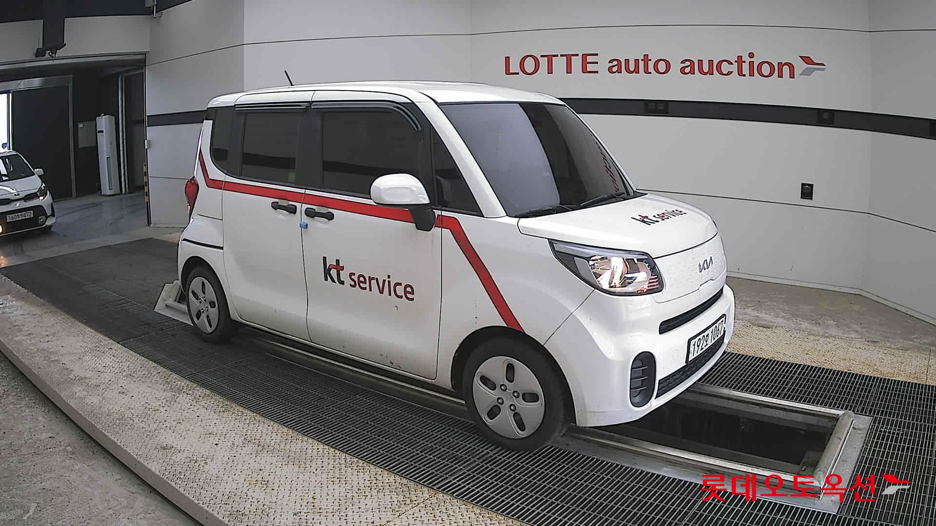 Kia Ray - 23