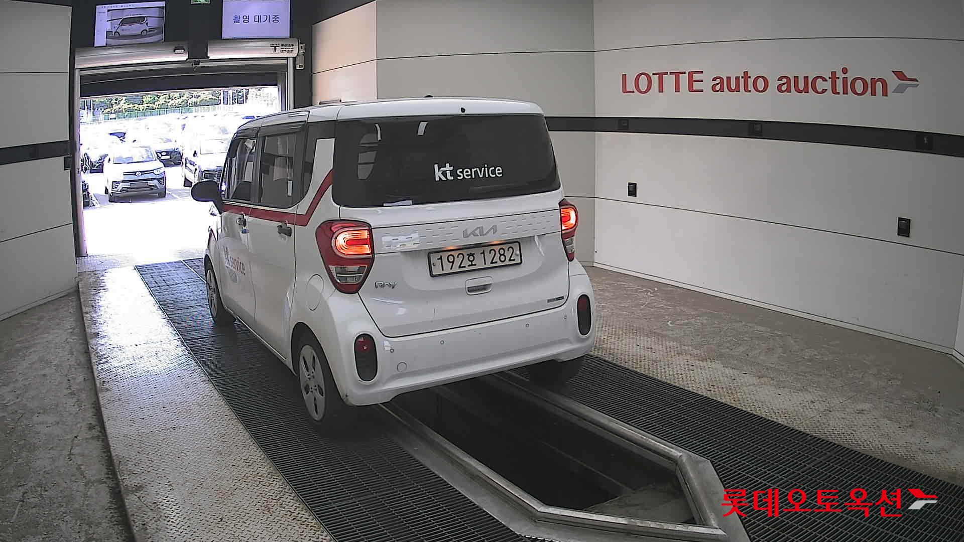 Kia Ray - 16