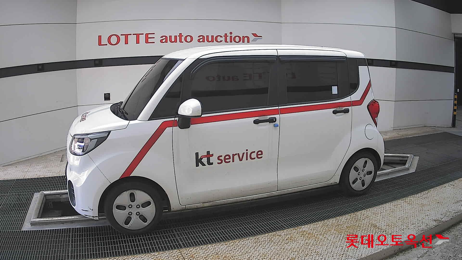 Kia Ray - 12