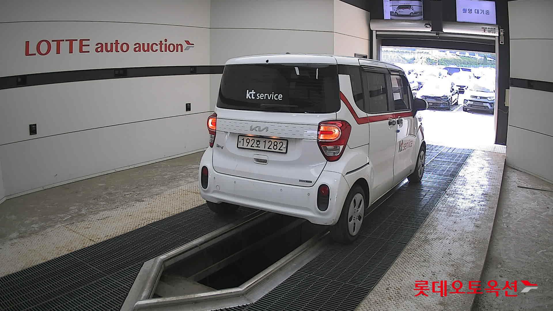 Kia Ray - 18