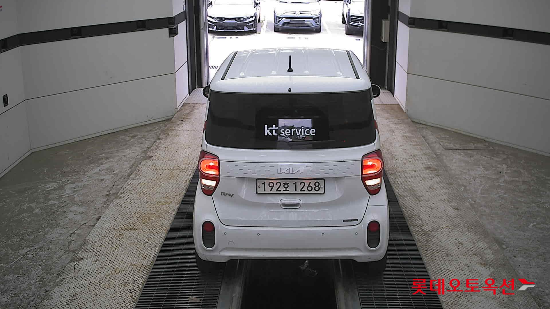 Kia Ray - 17