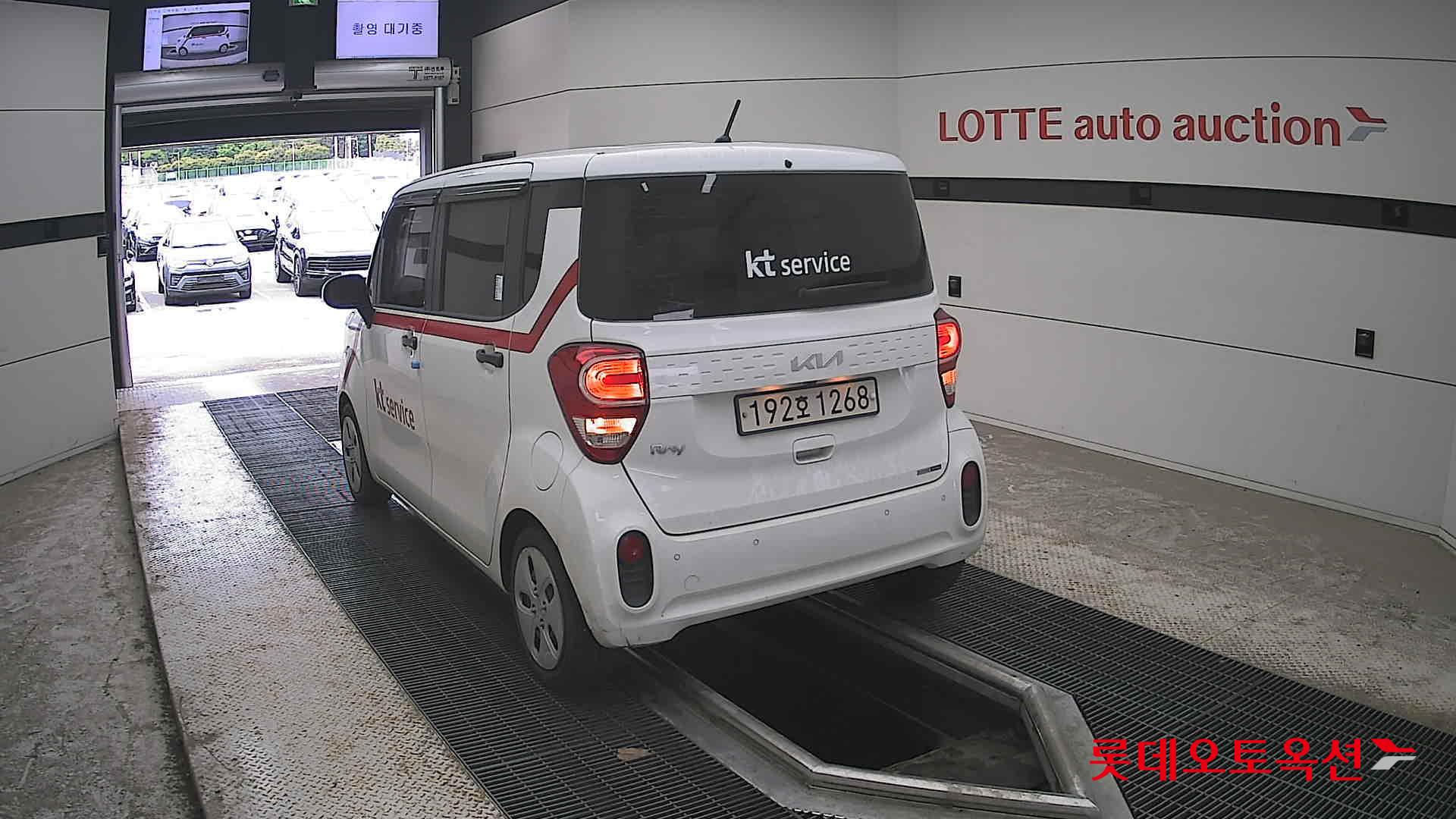 Kia Ray - 16