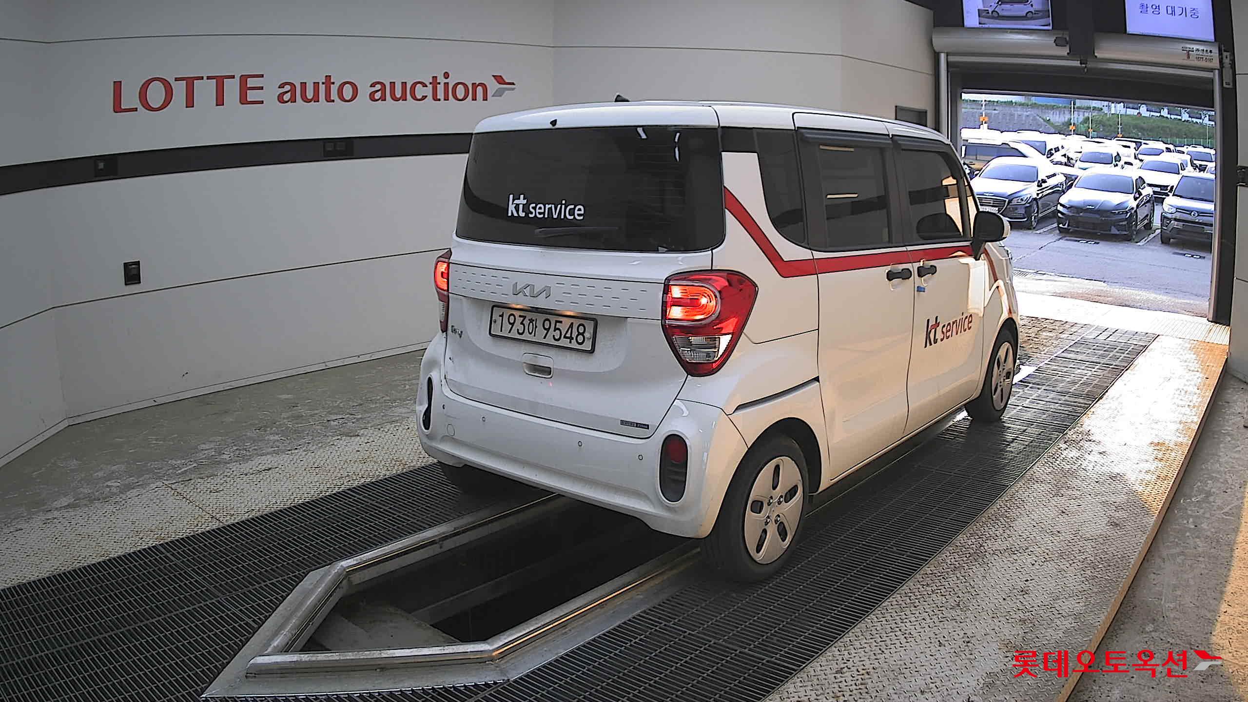 Kia Ray - 5