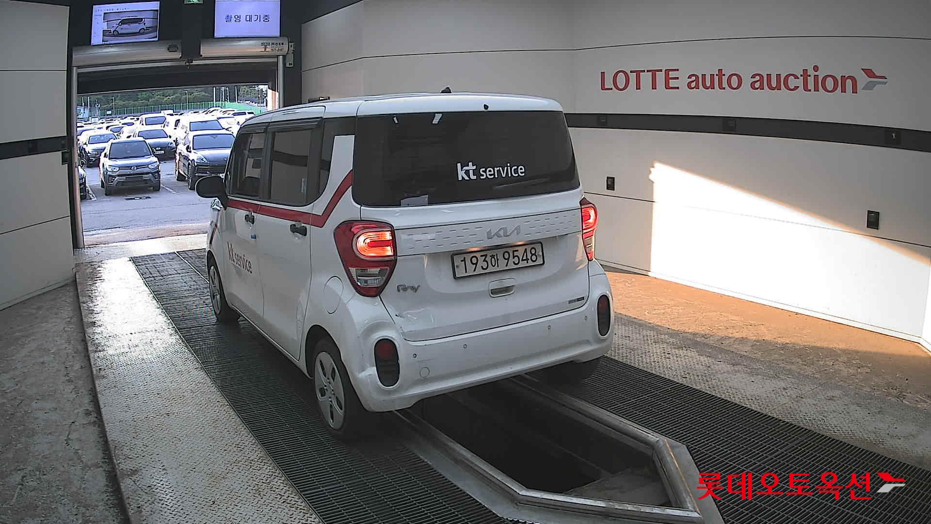 Kia Ray - 16