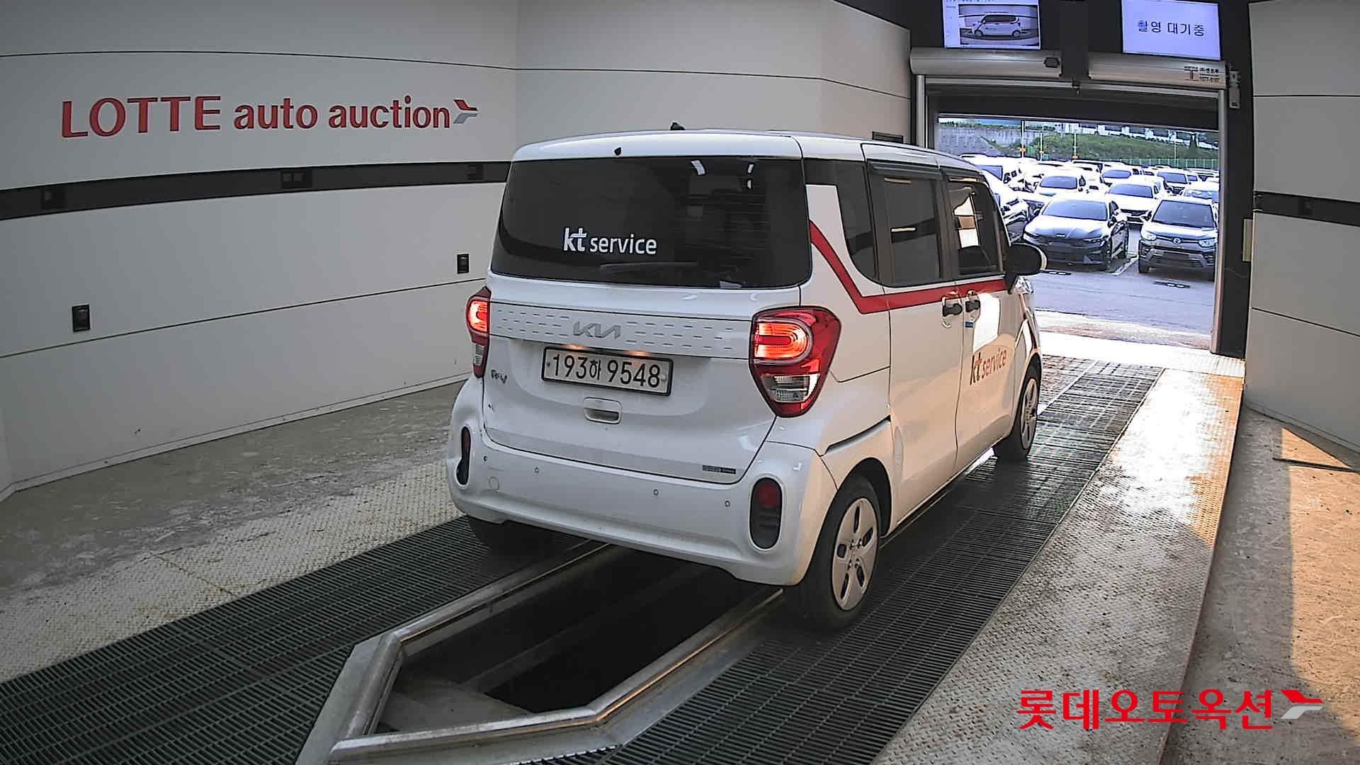 Kia Ray - 18