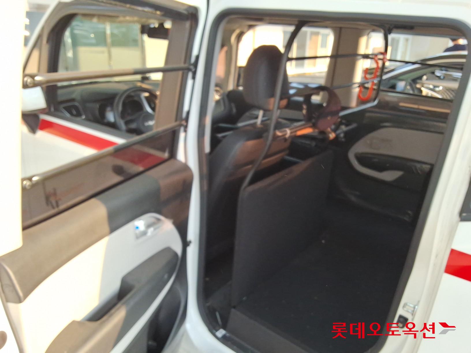 Kia Ray - 36