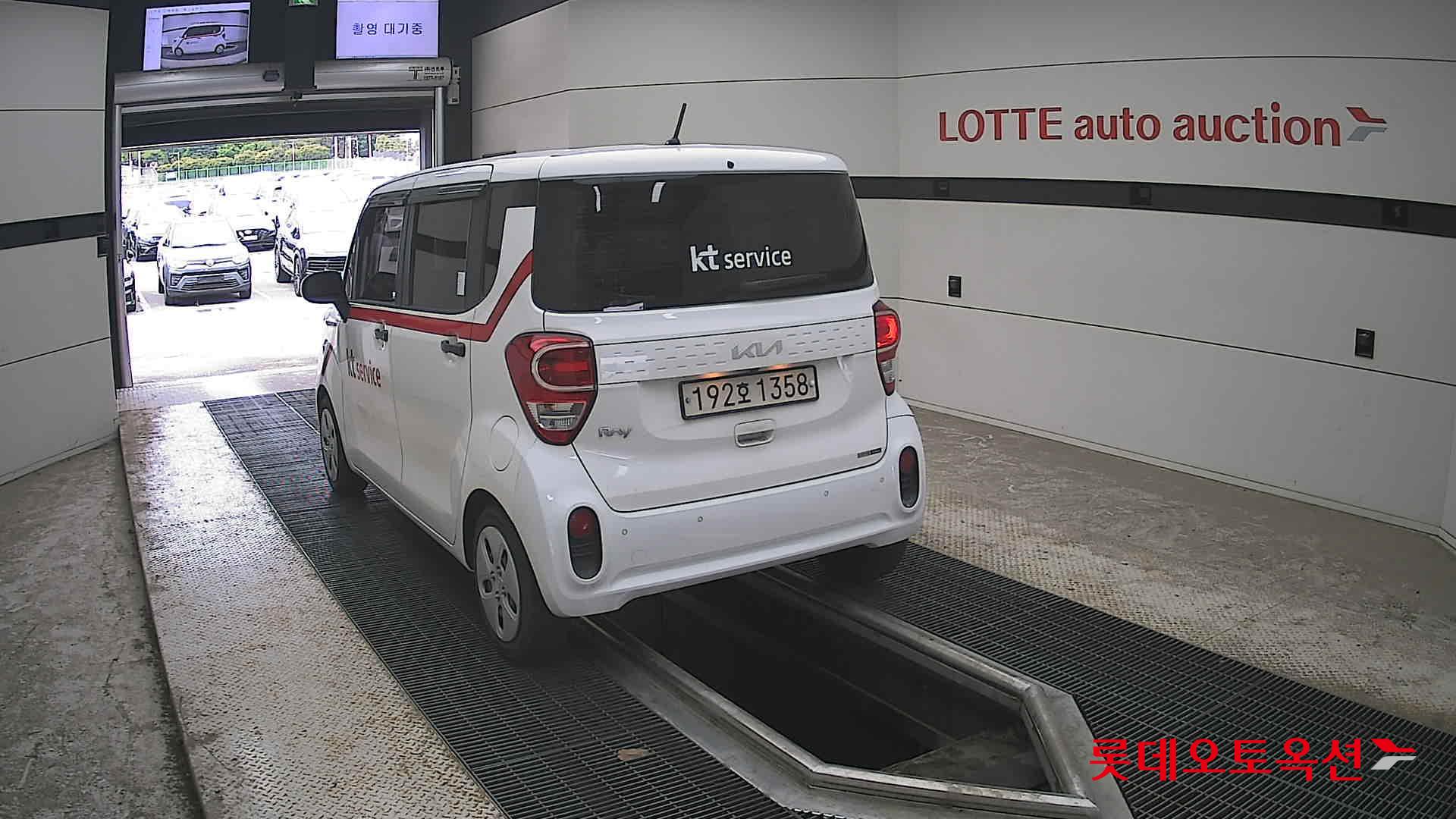 Kia Ray - 16