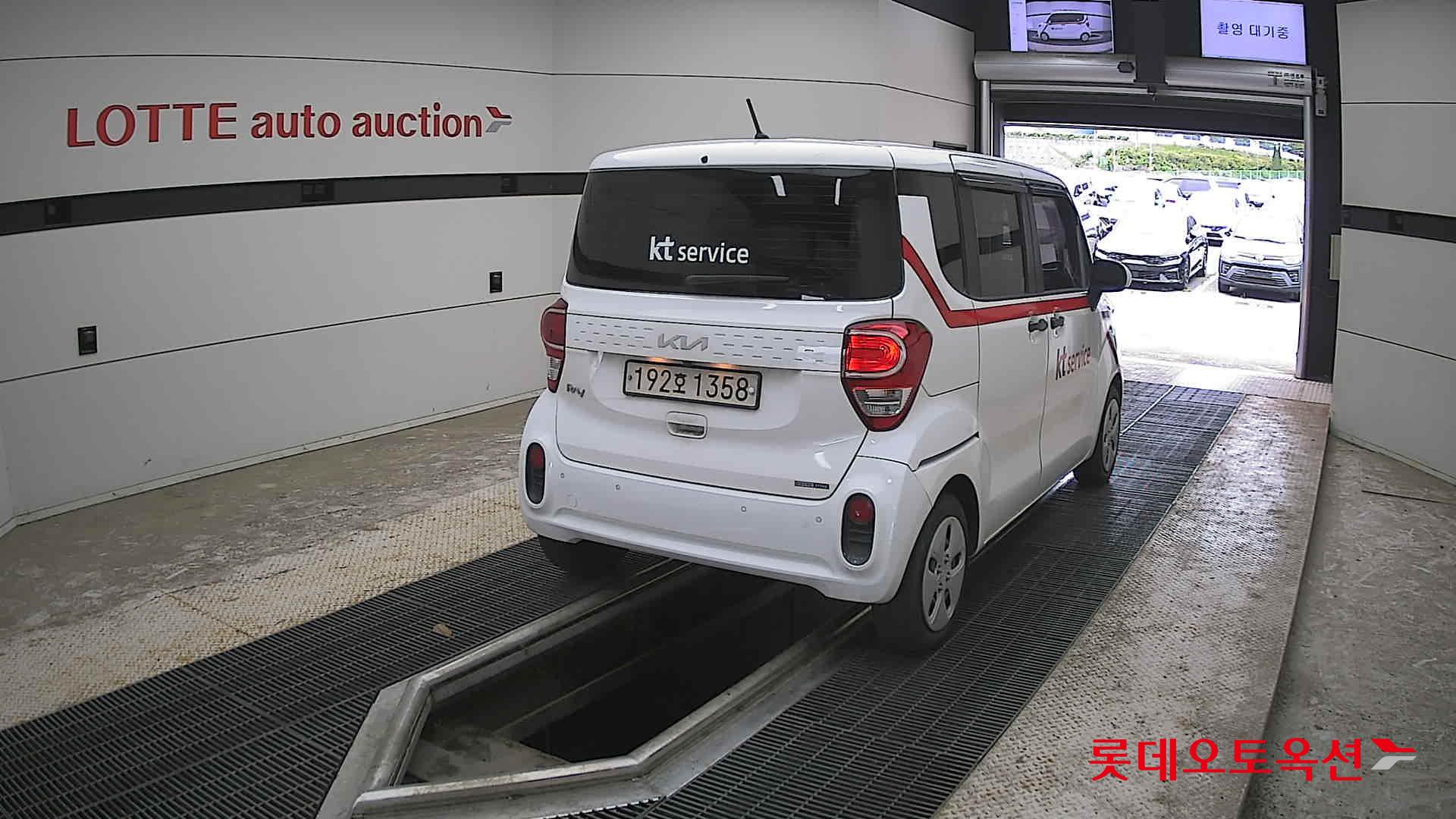 Kia Ray - 18