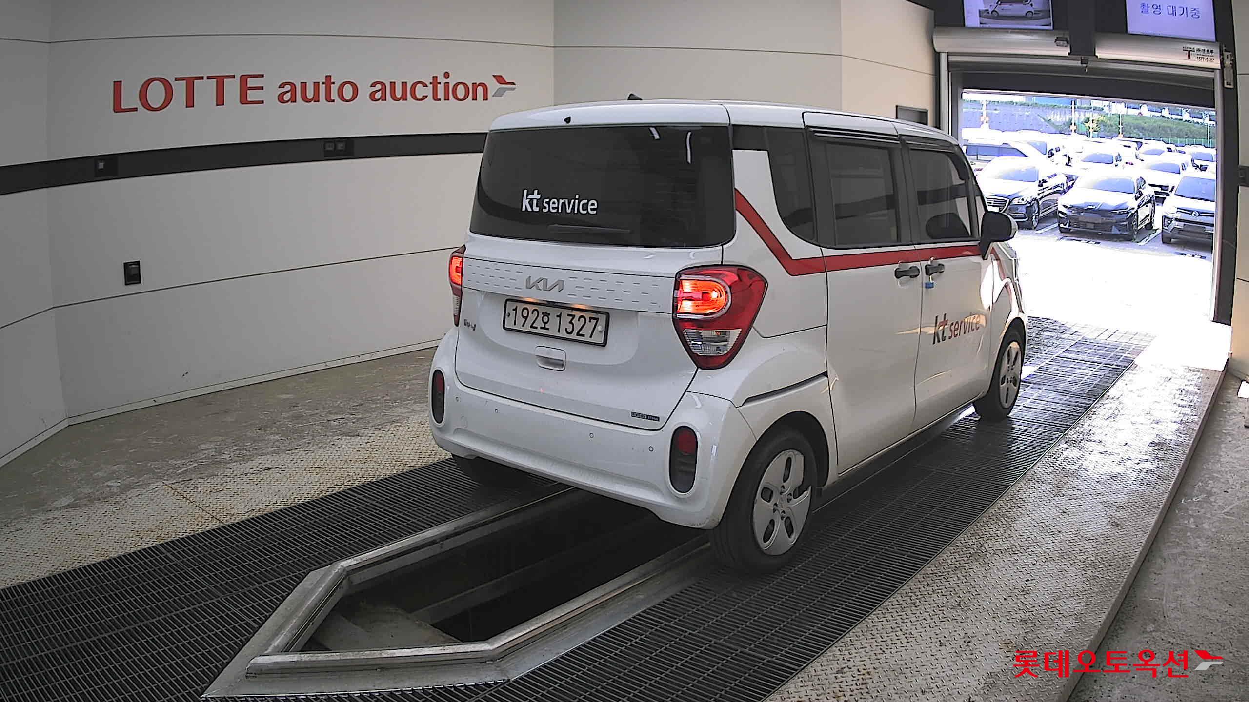 Kia Ray - 5