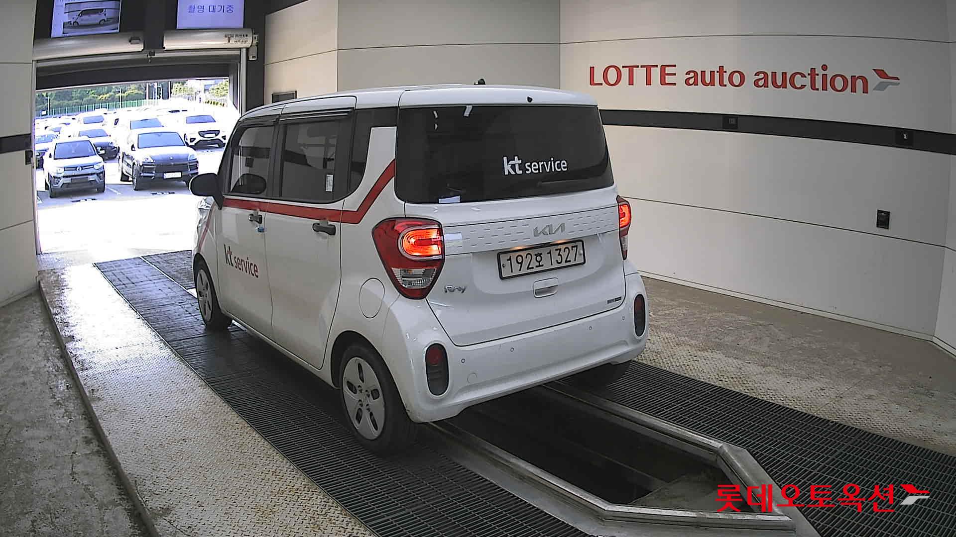 Kia Ray - 4