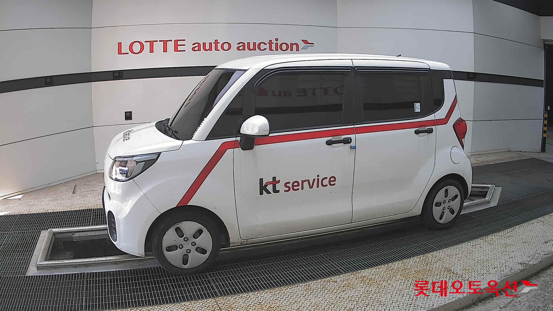 Kia Ray - 12