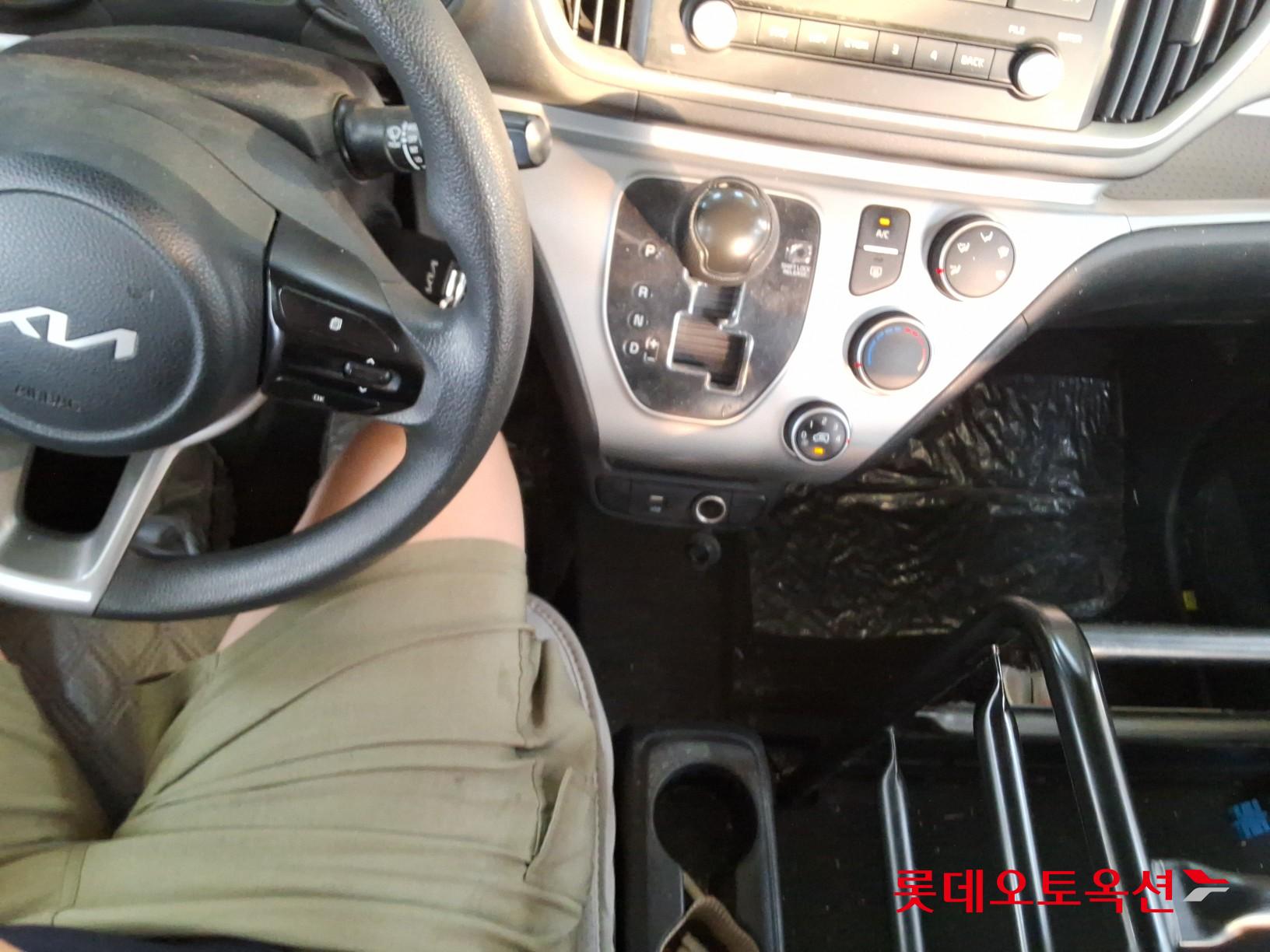 Kia Ray - 33