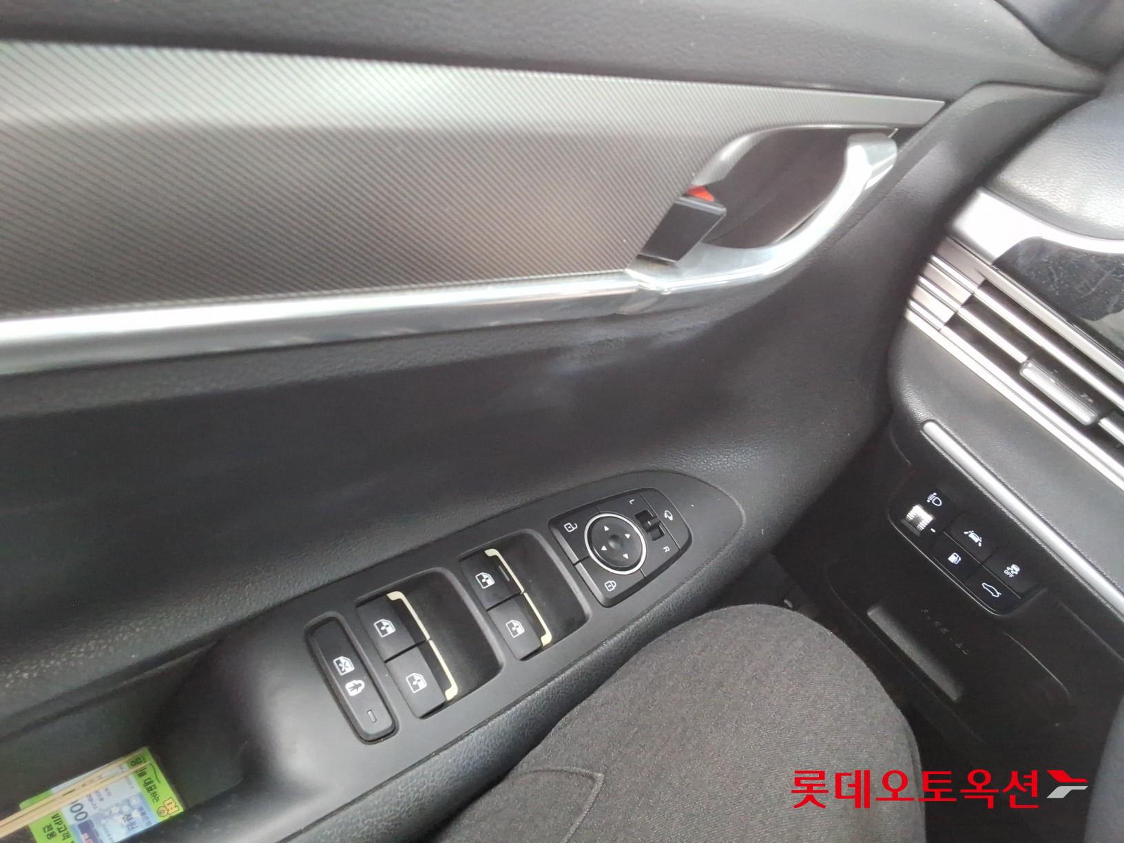 Hyundai Grandeur - 29