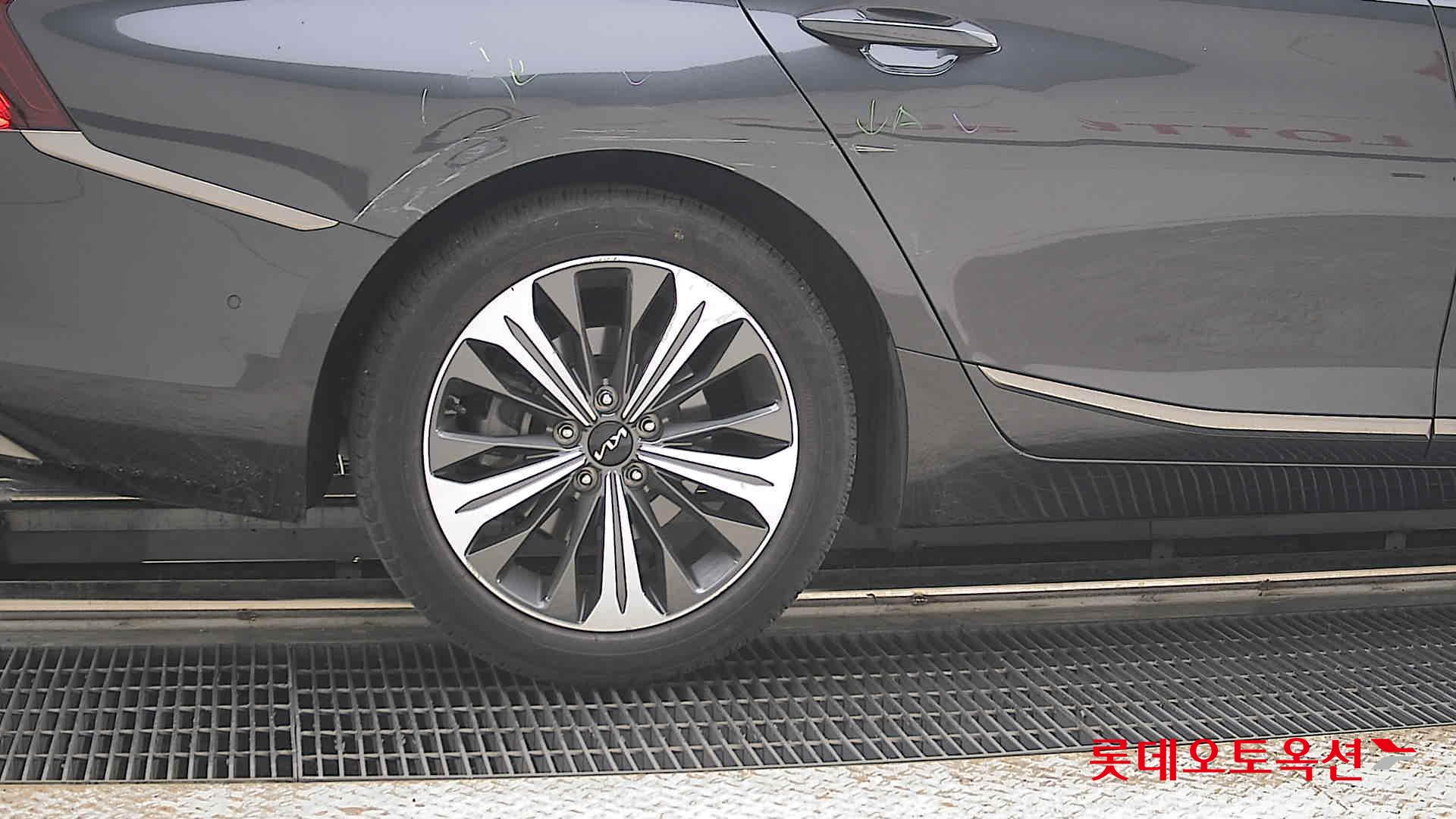 기아 K8 - 28