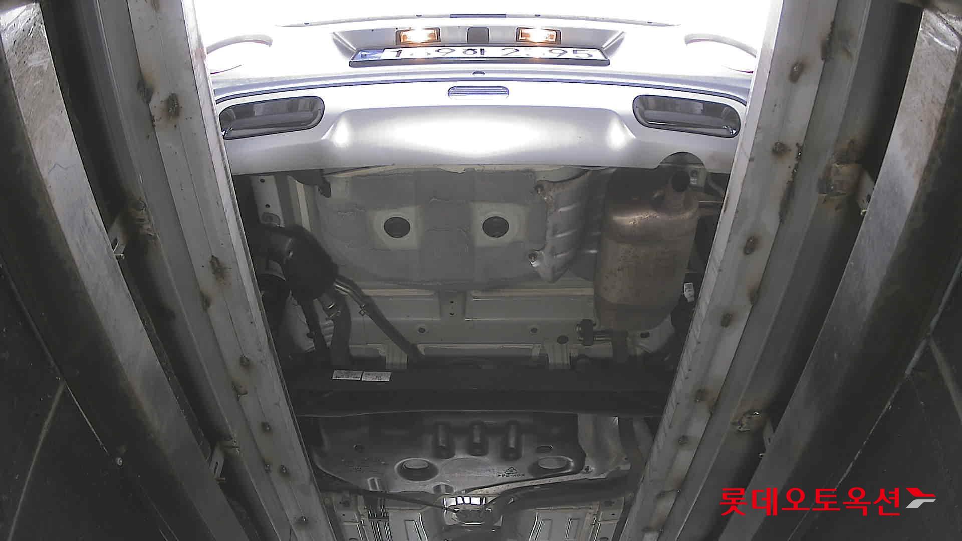 Hyundai Casper - 2