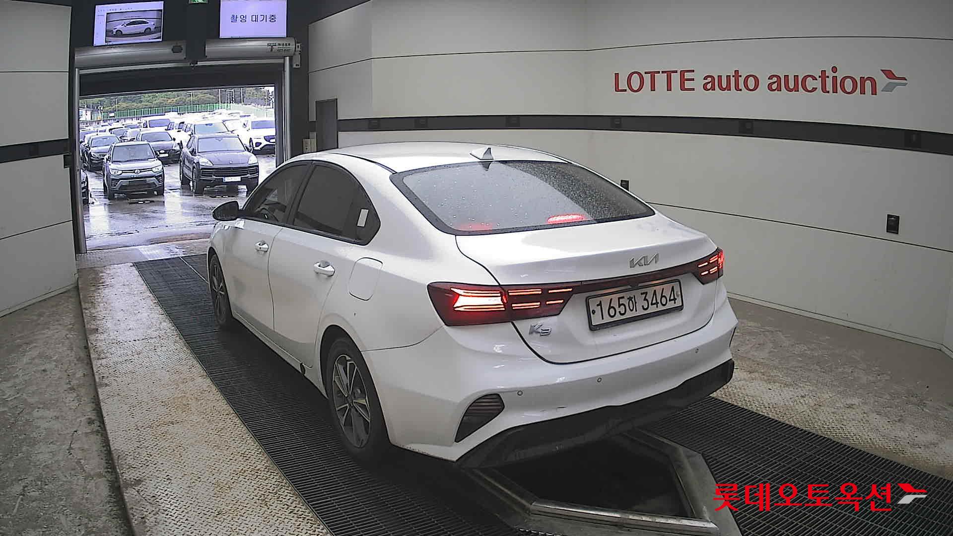 Kia K3 - 16