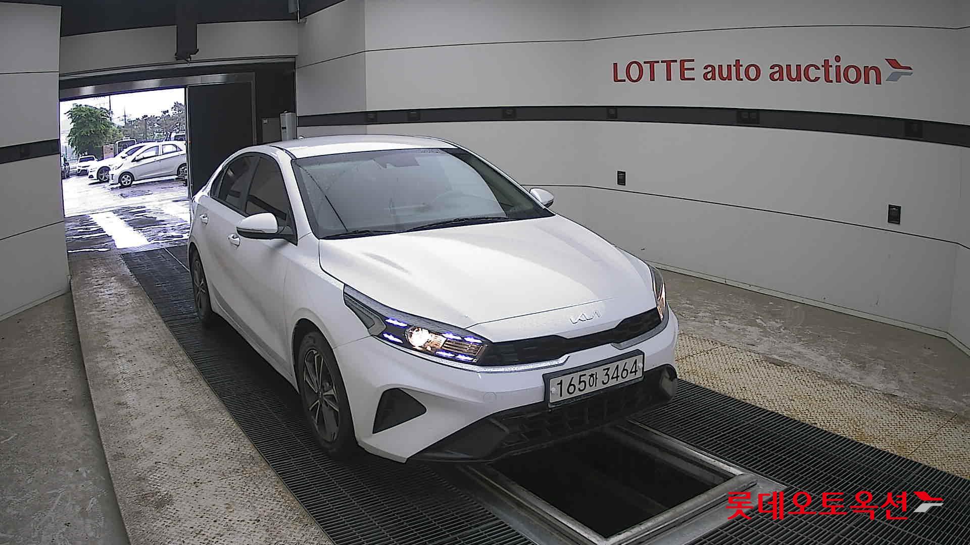 Kia K3 - 24