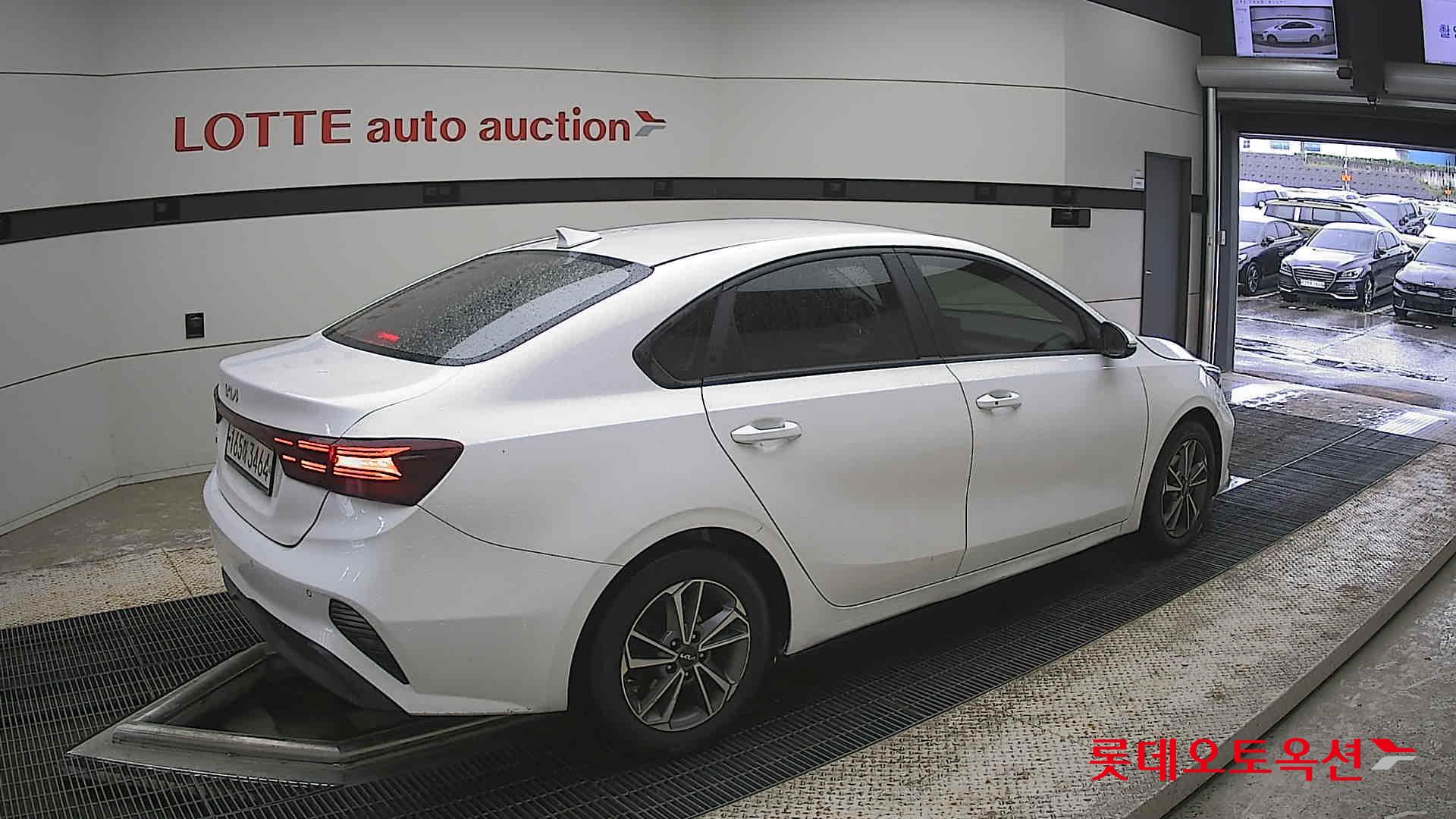 Kia K3 - 19