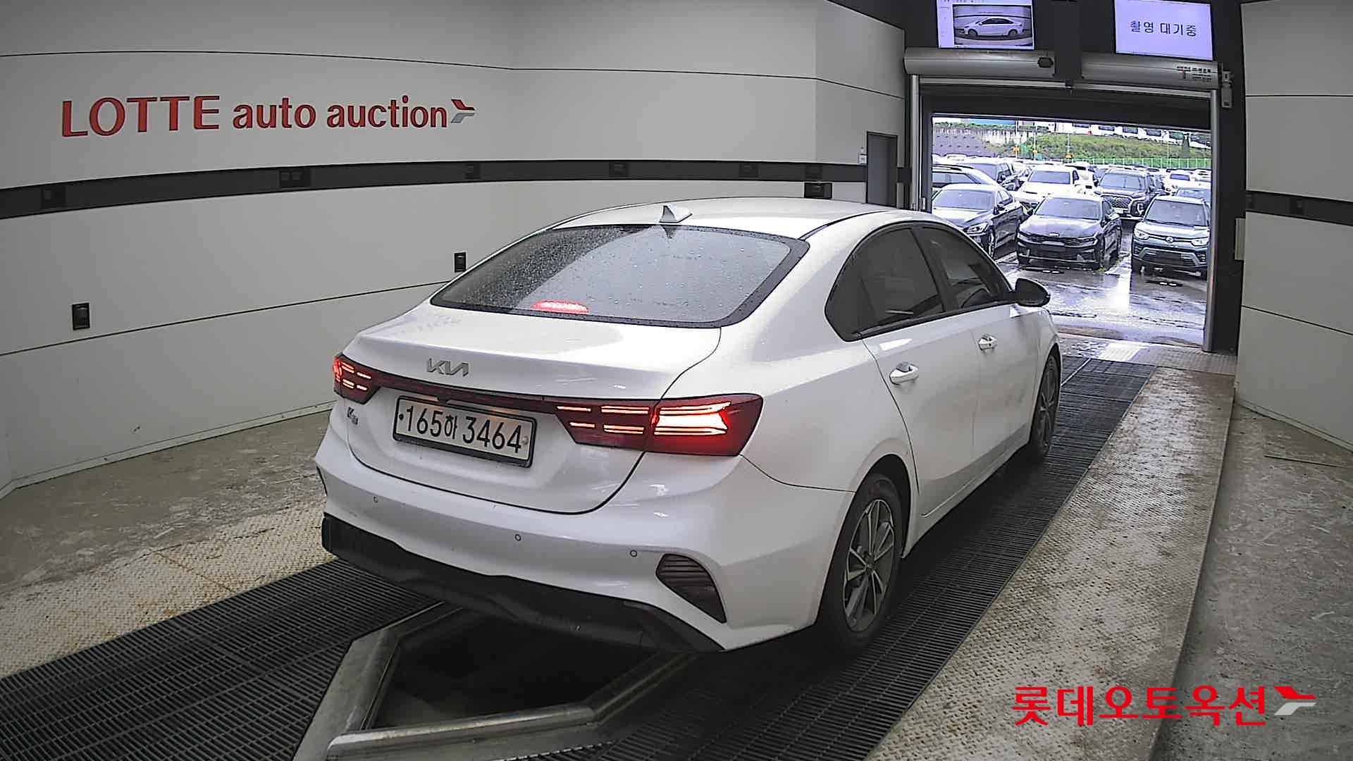 Kia K3 - 18