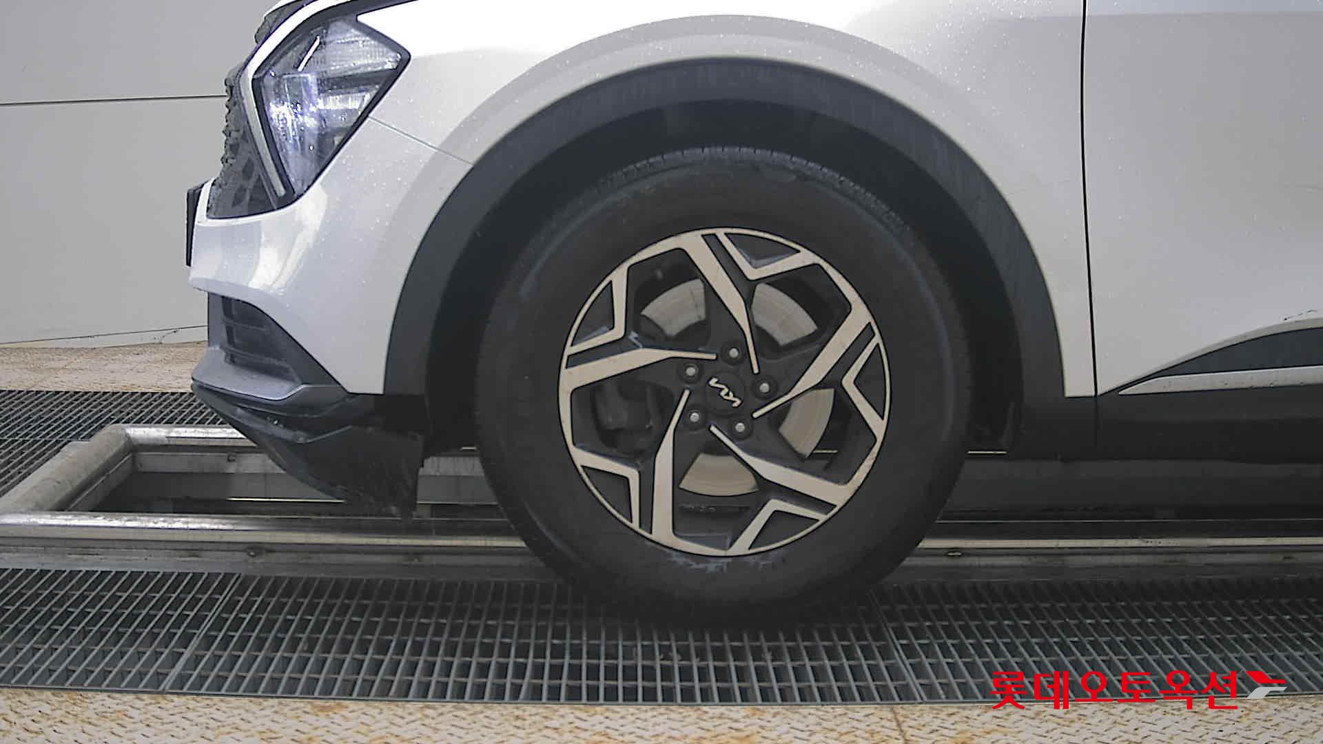 Kia Sportage - 25