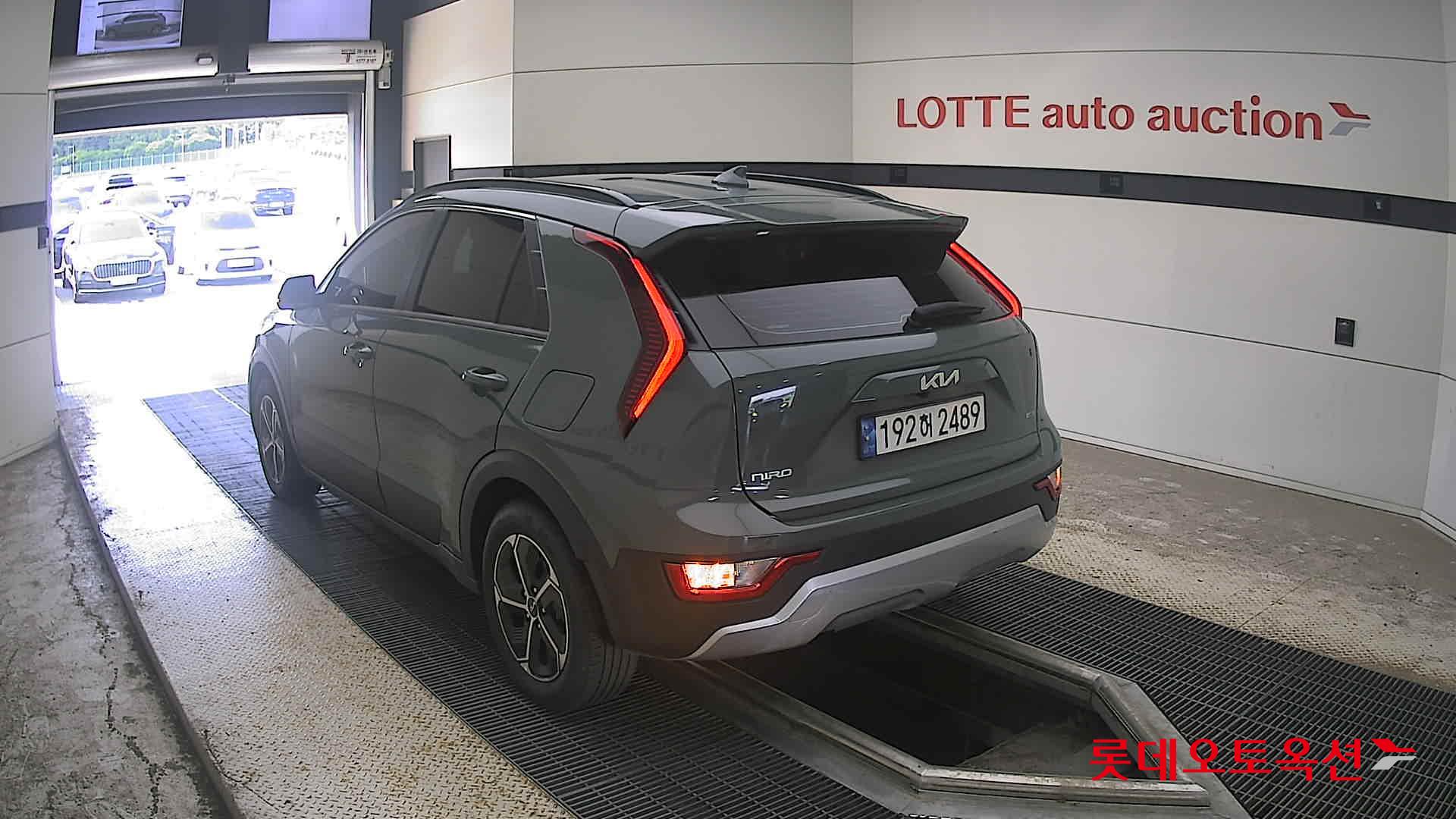 2023 - kia niro