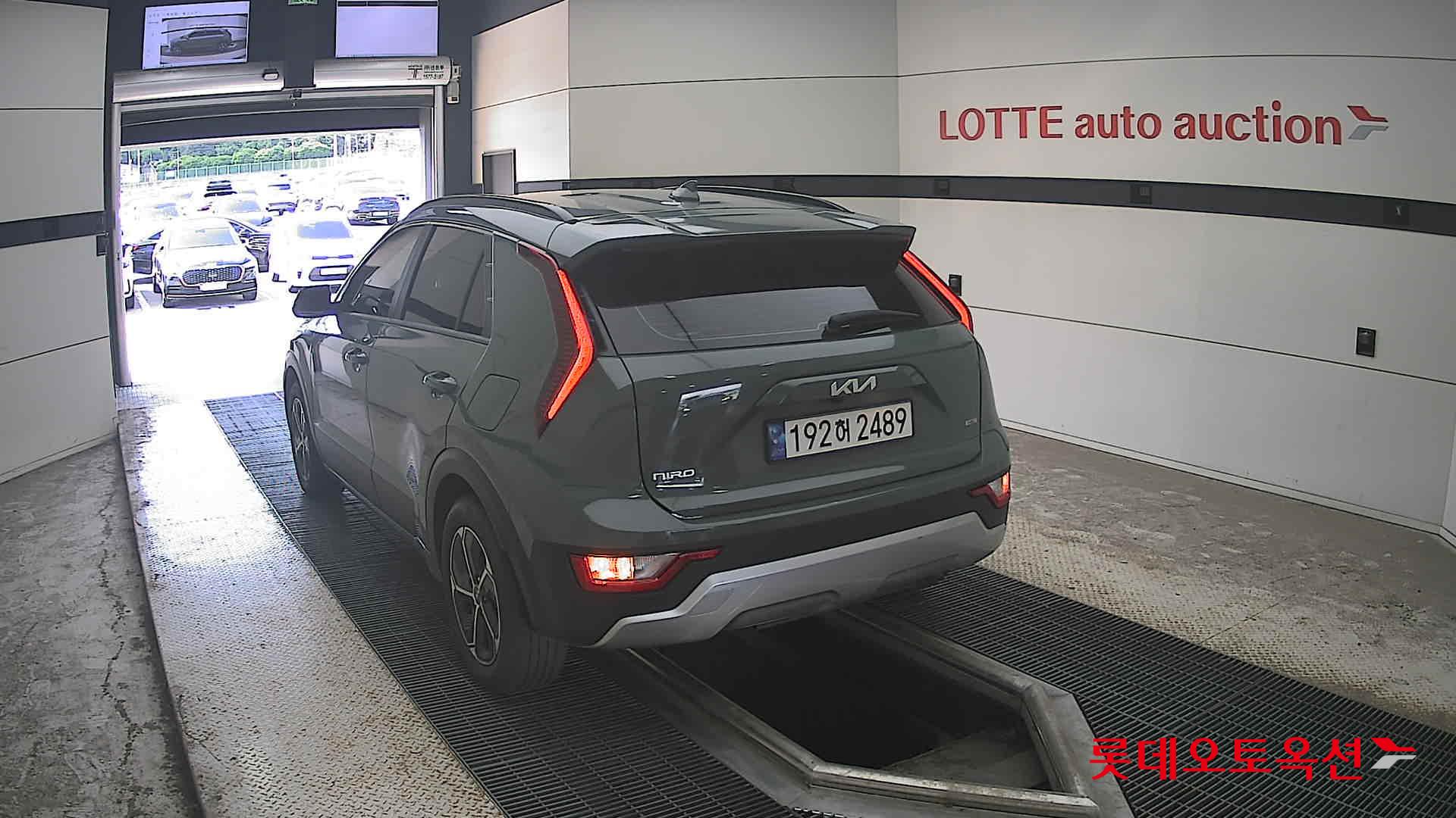 2023 - kia niro