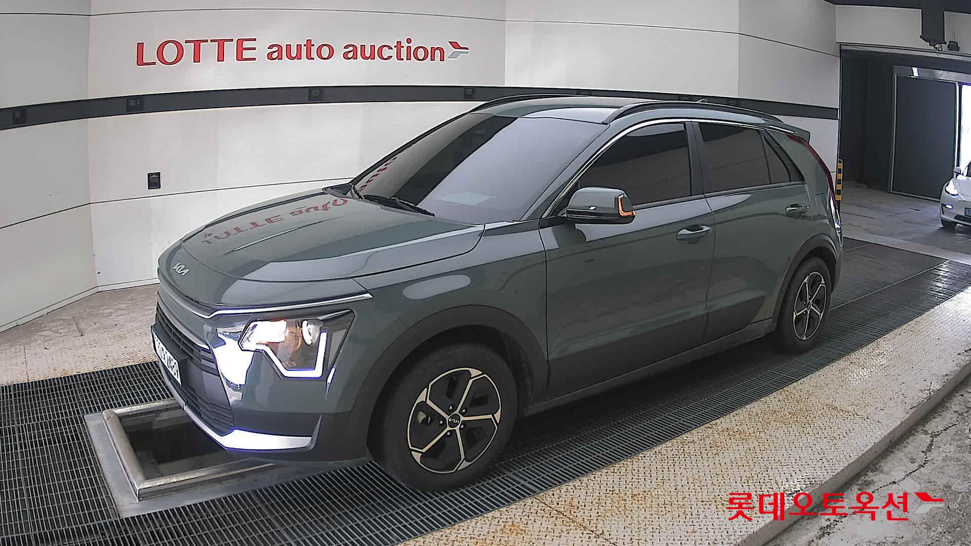 2023 - kia niro