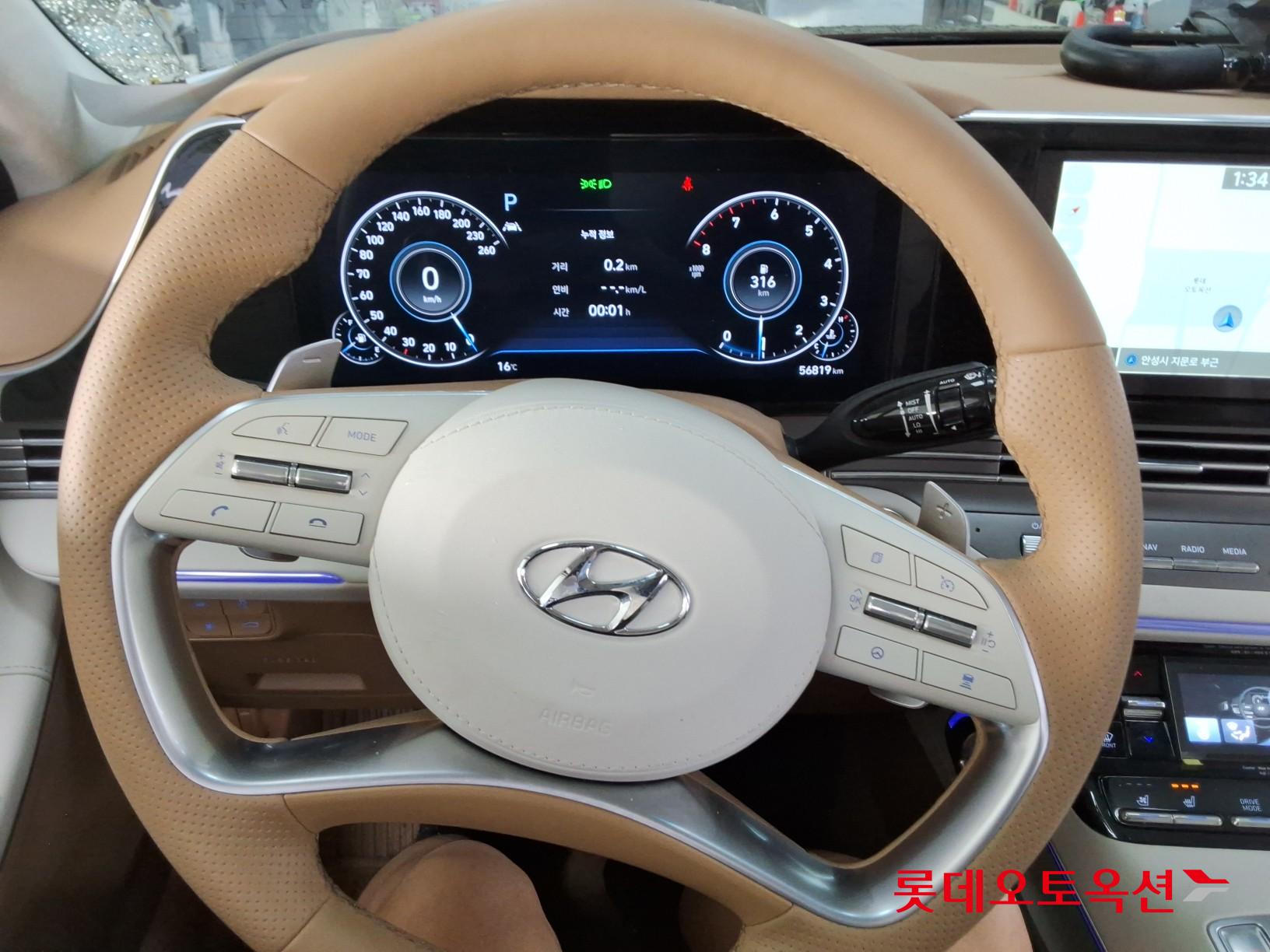 Hyundai Grandeur - 30
