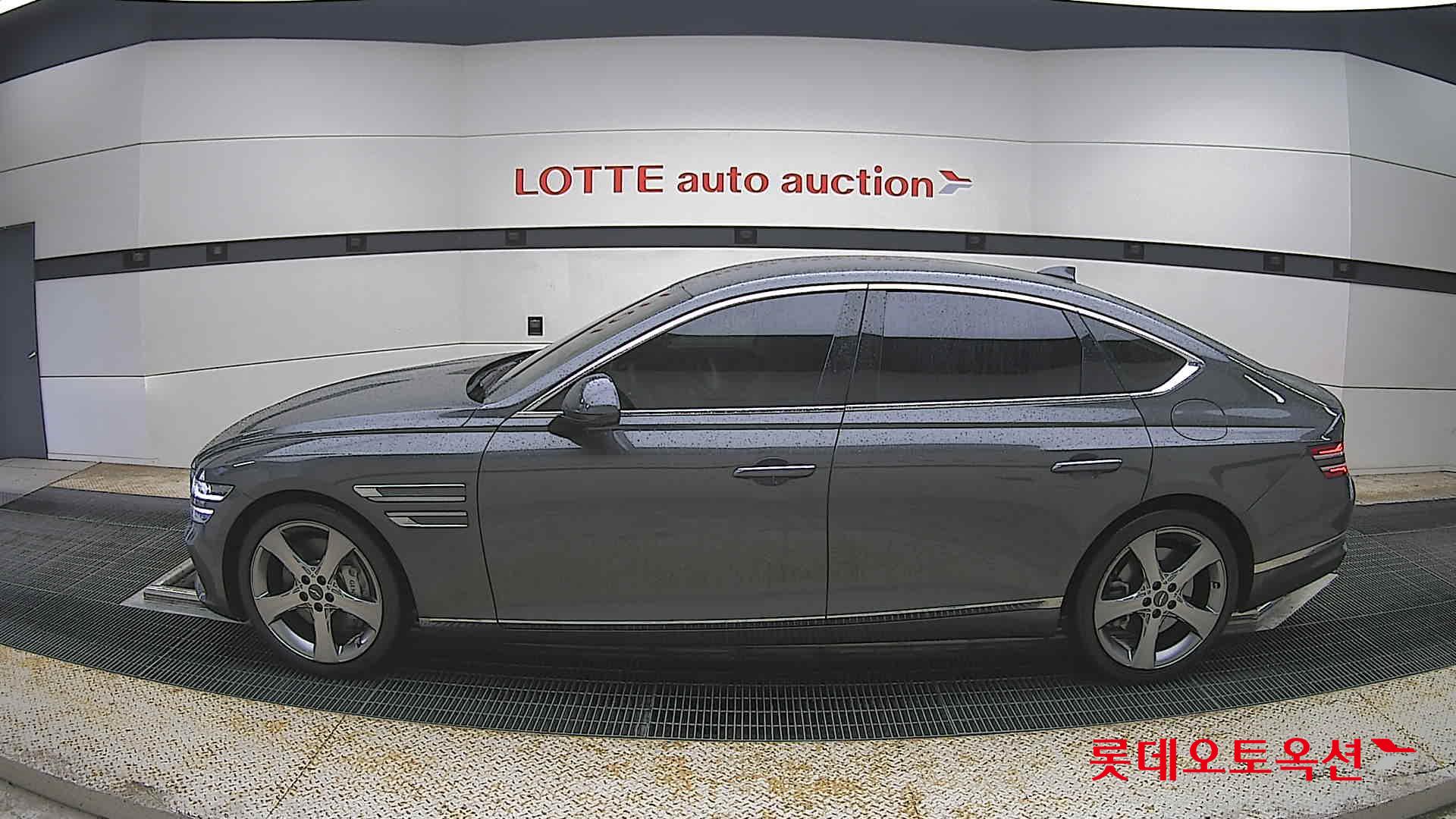 Genesis G80 - 13