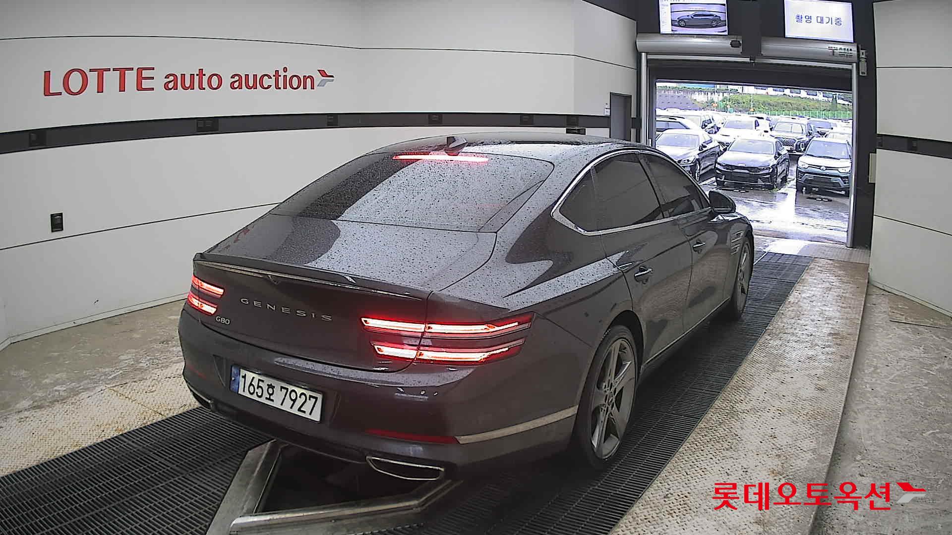 Genesis G80 - 18