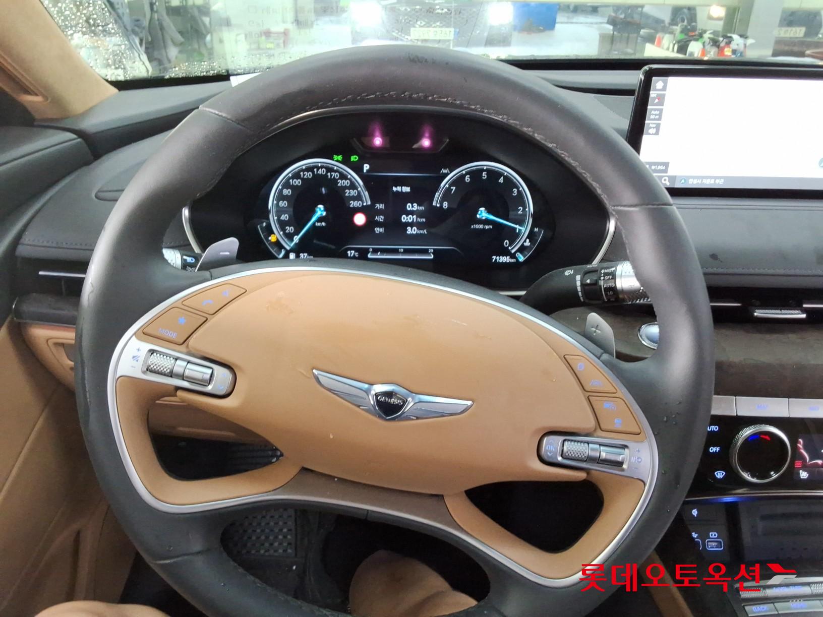 Genesis G80 - 30