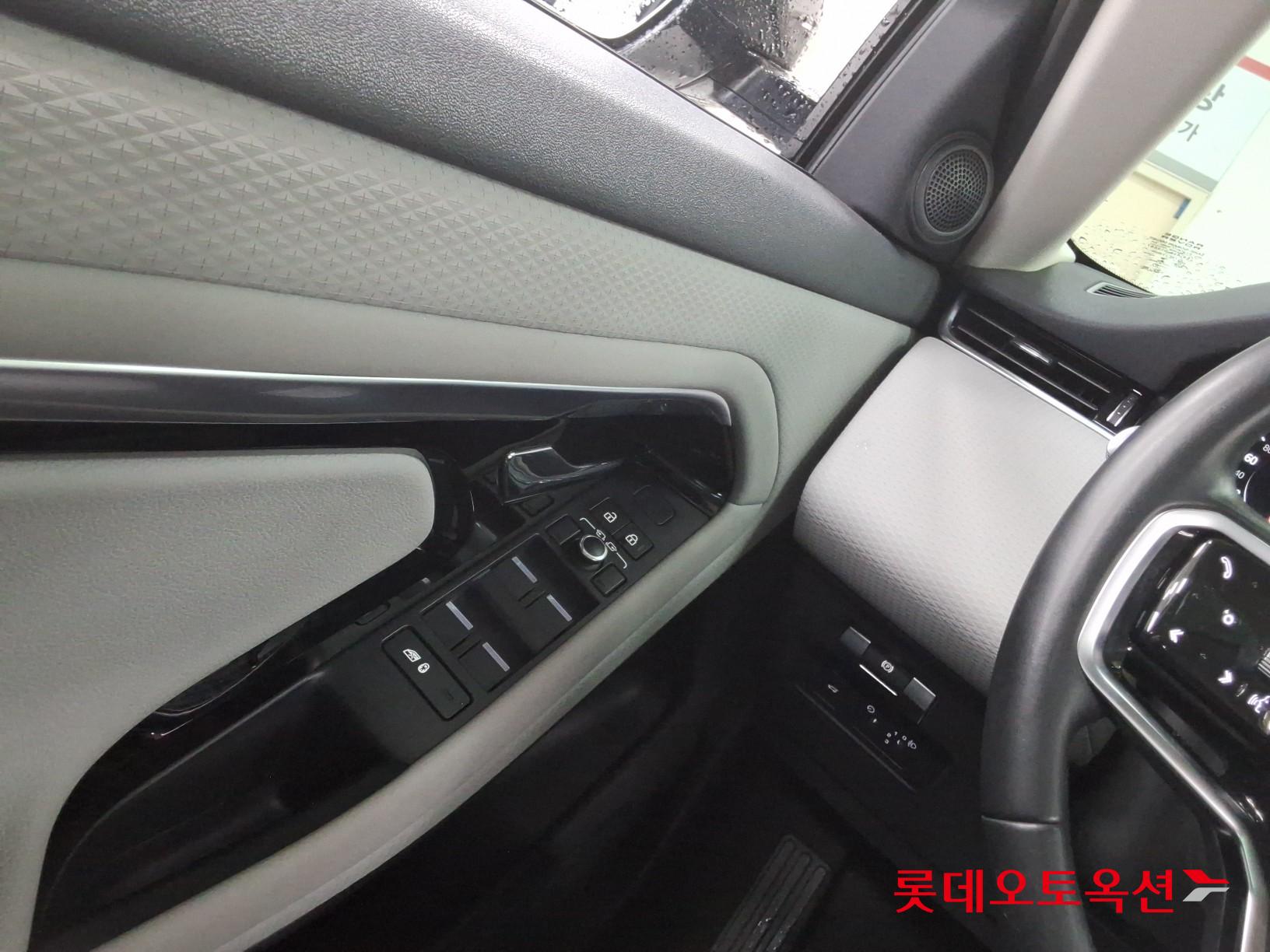 LAND-ROVER 레인지로버 - 29