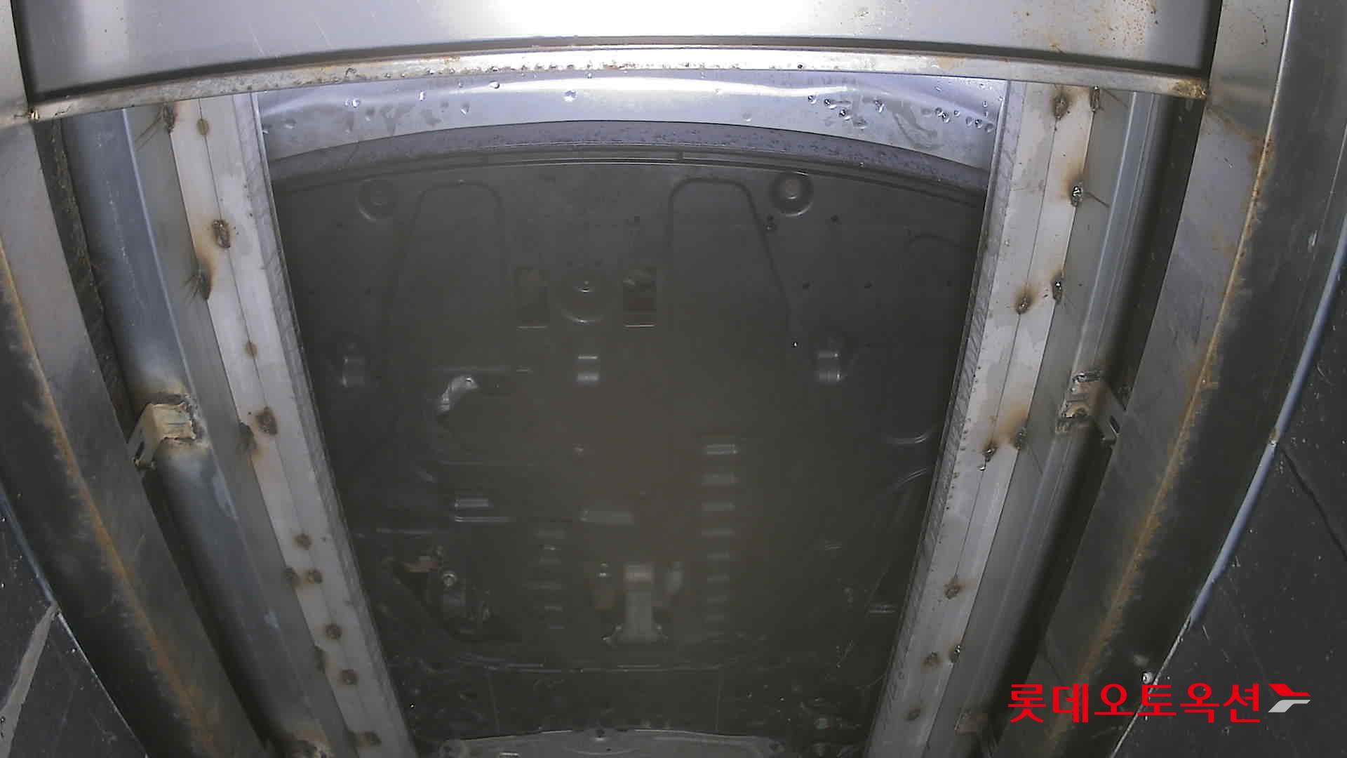 Kia Carnival - 8