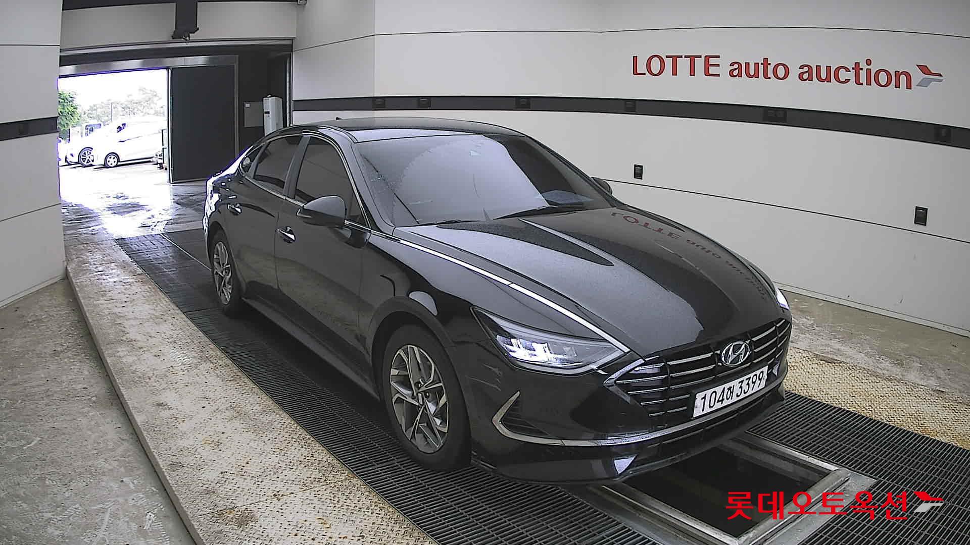 Hyundai Sonata - 6