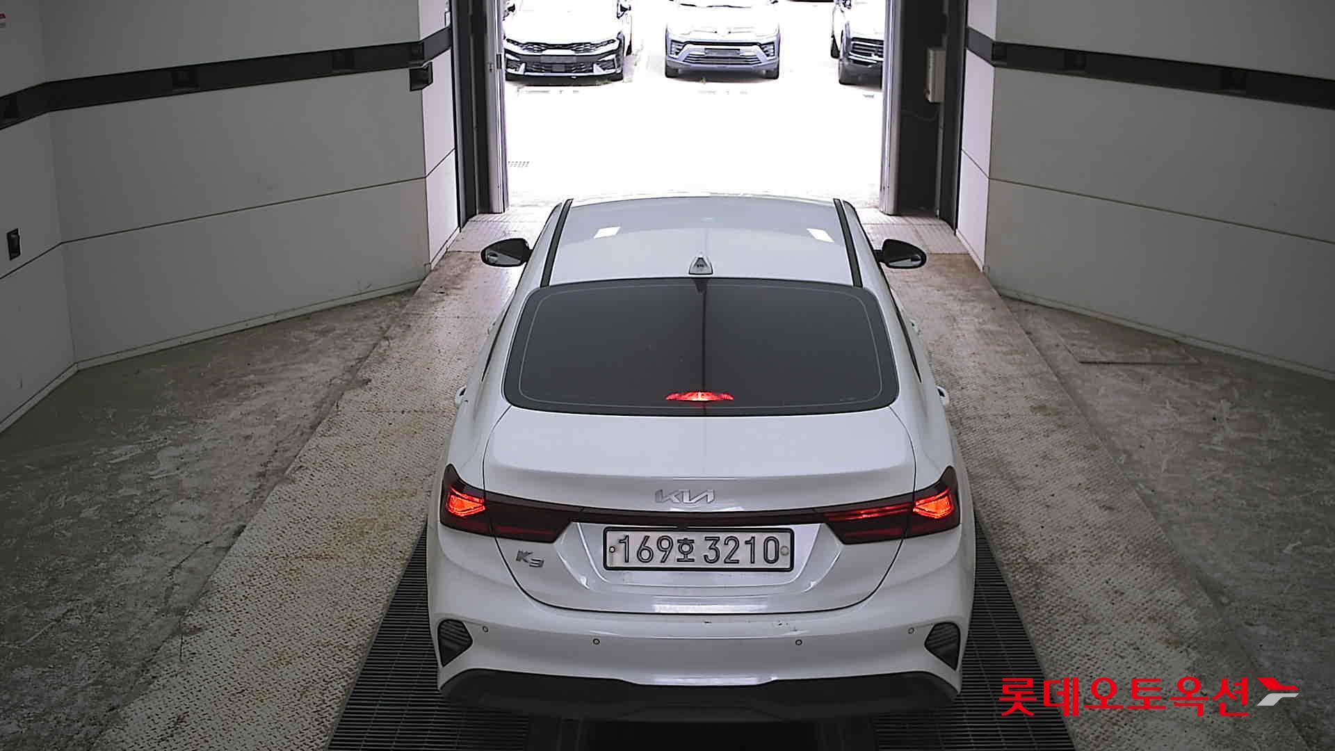 Kia K3 - 17