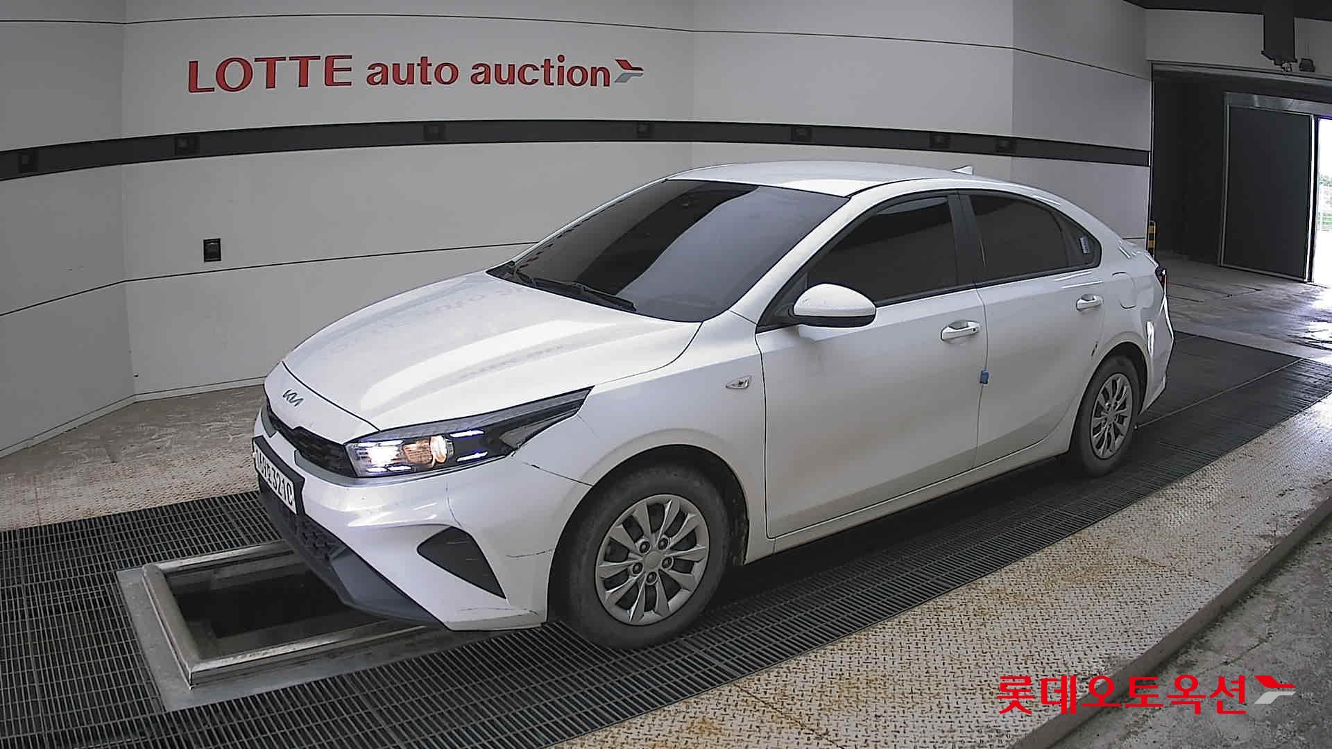 Kia K3 - 11