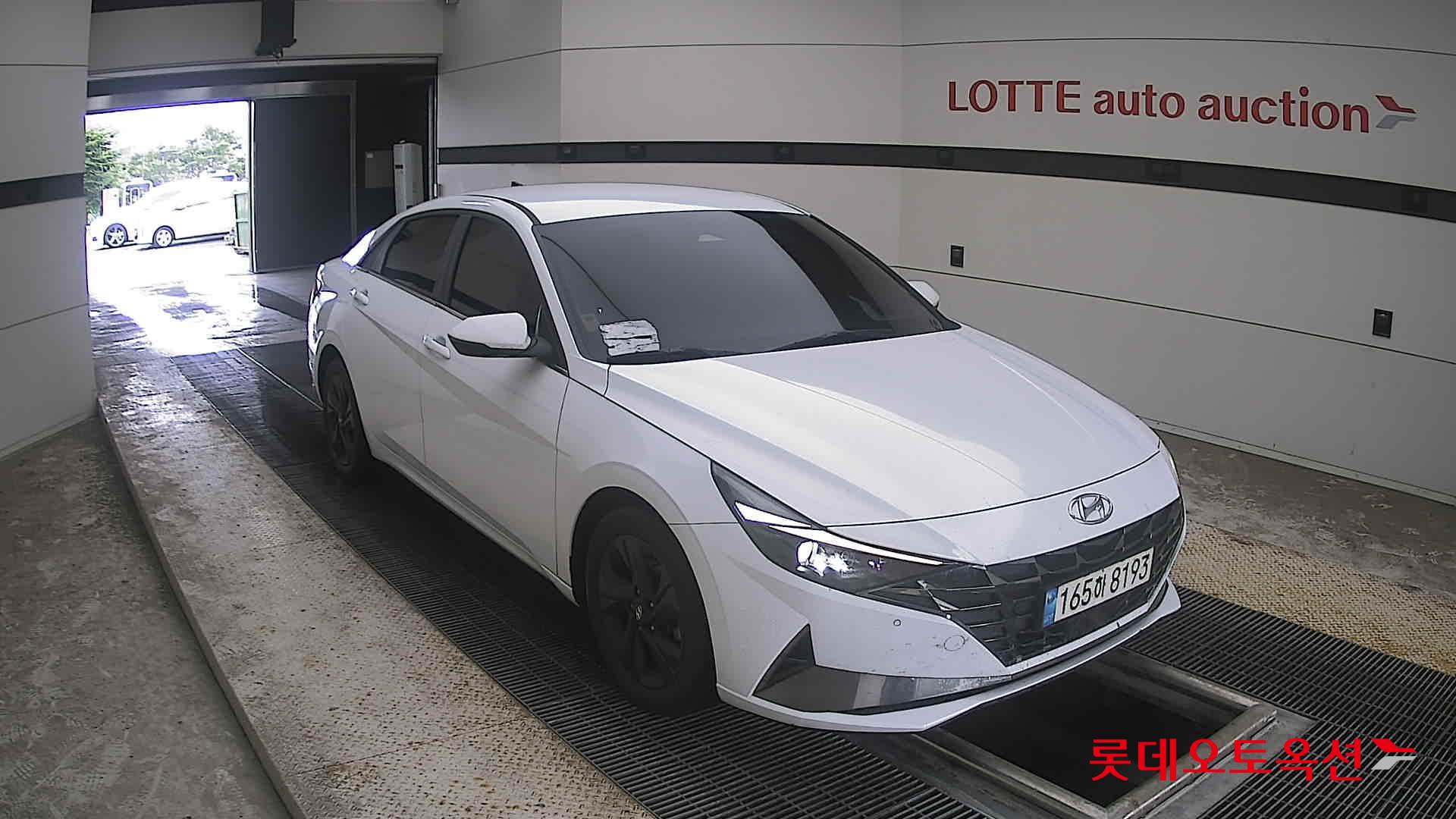 2022 - hyundai avante