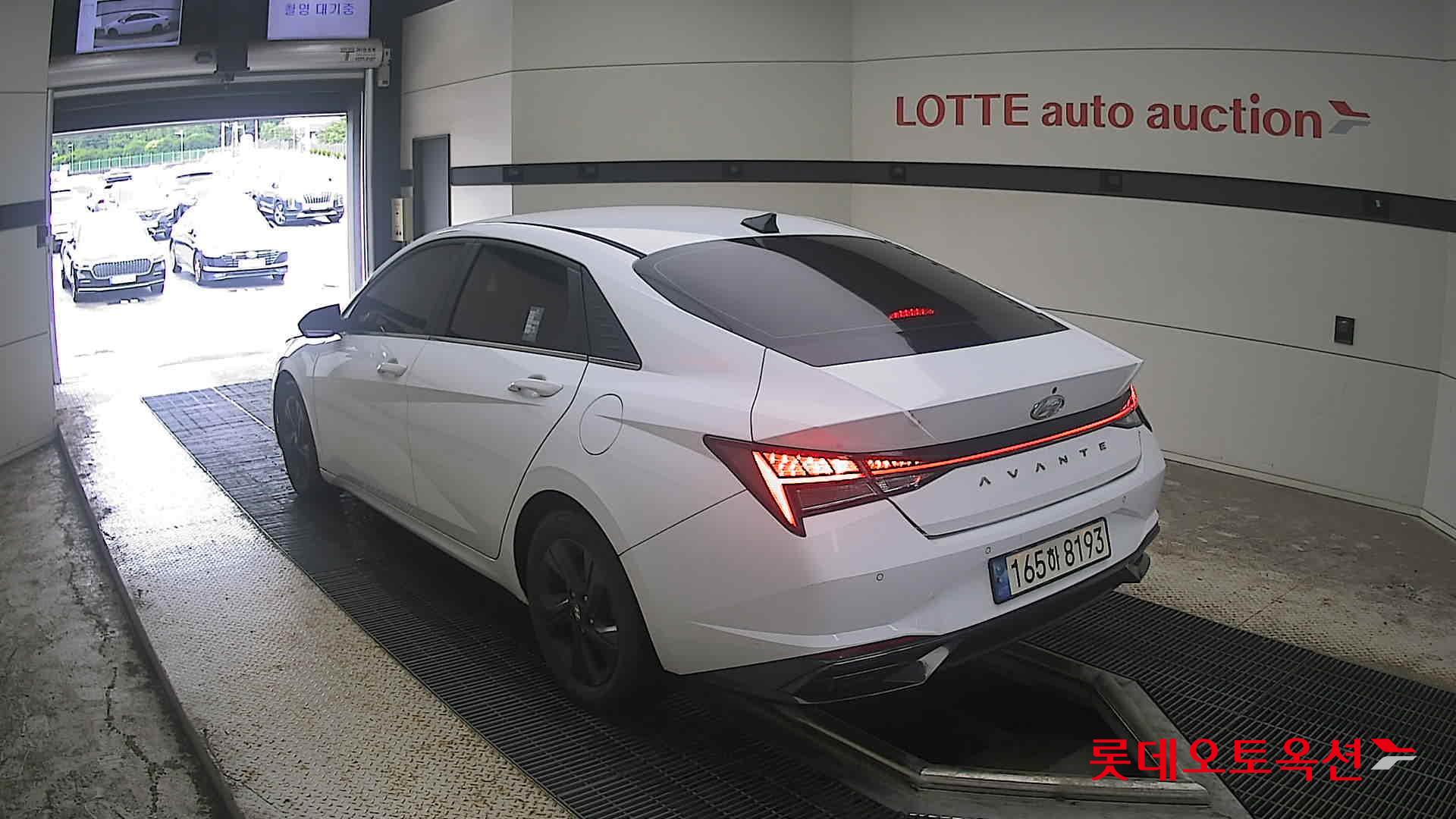 2022 - hyundai avante