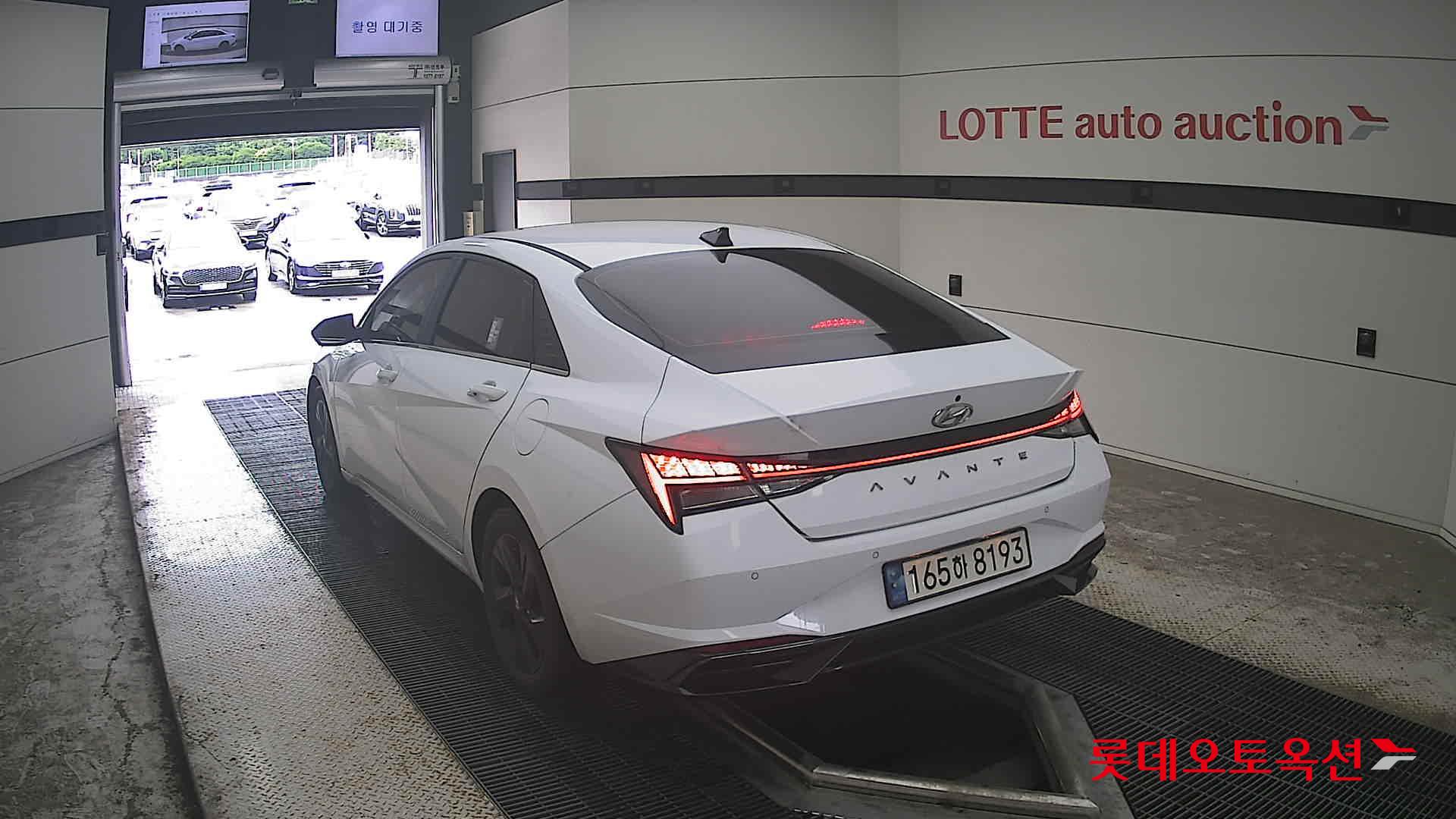 2022 - hyundai avante