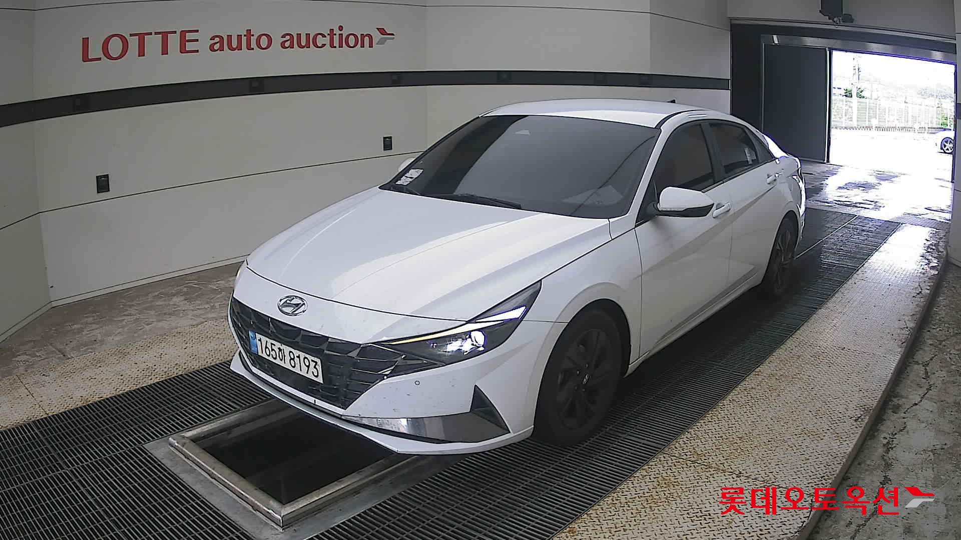2022 - hyundai avante