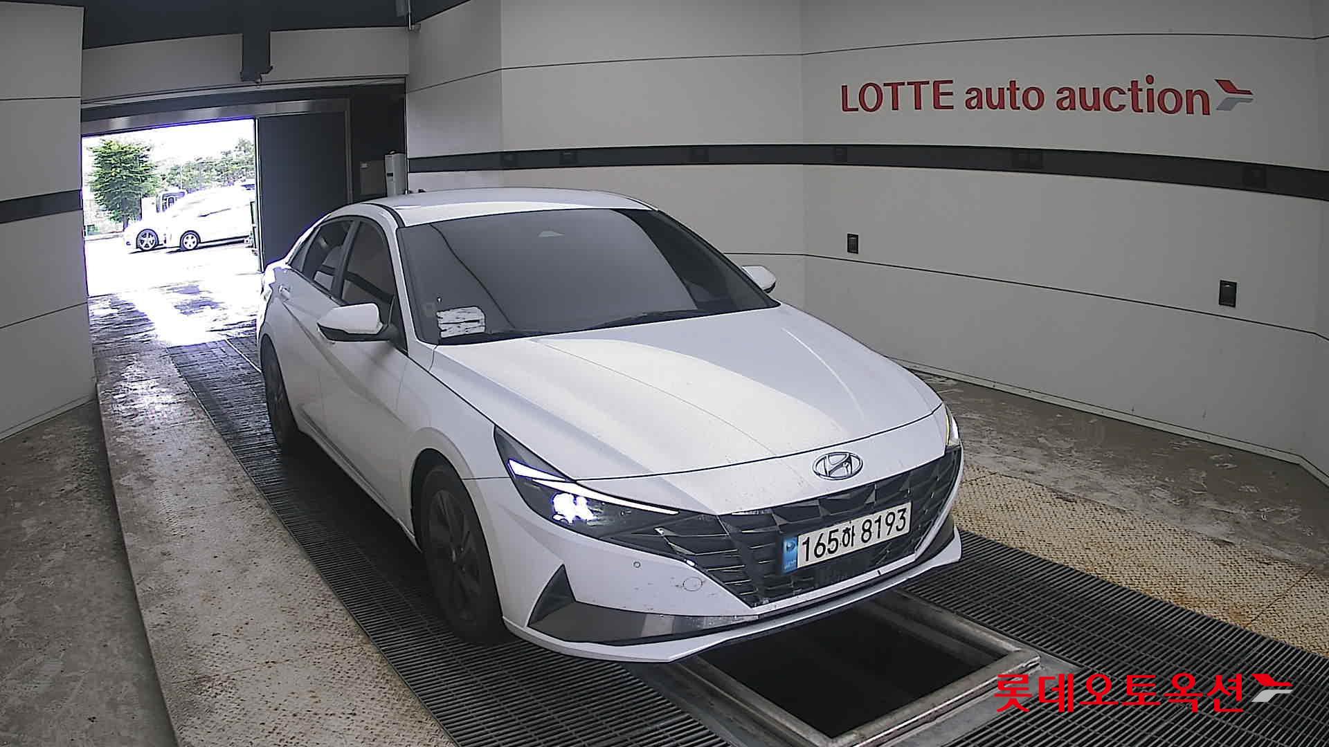 2022 - hyundai avante