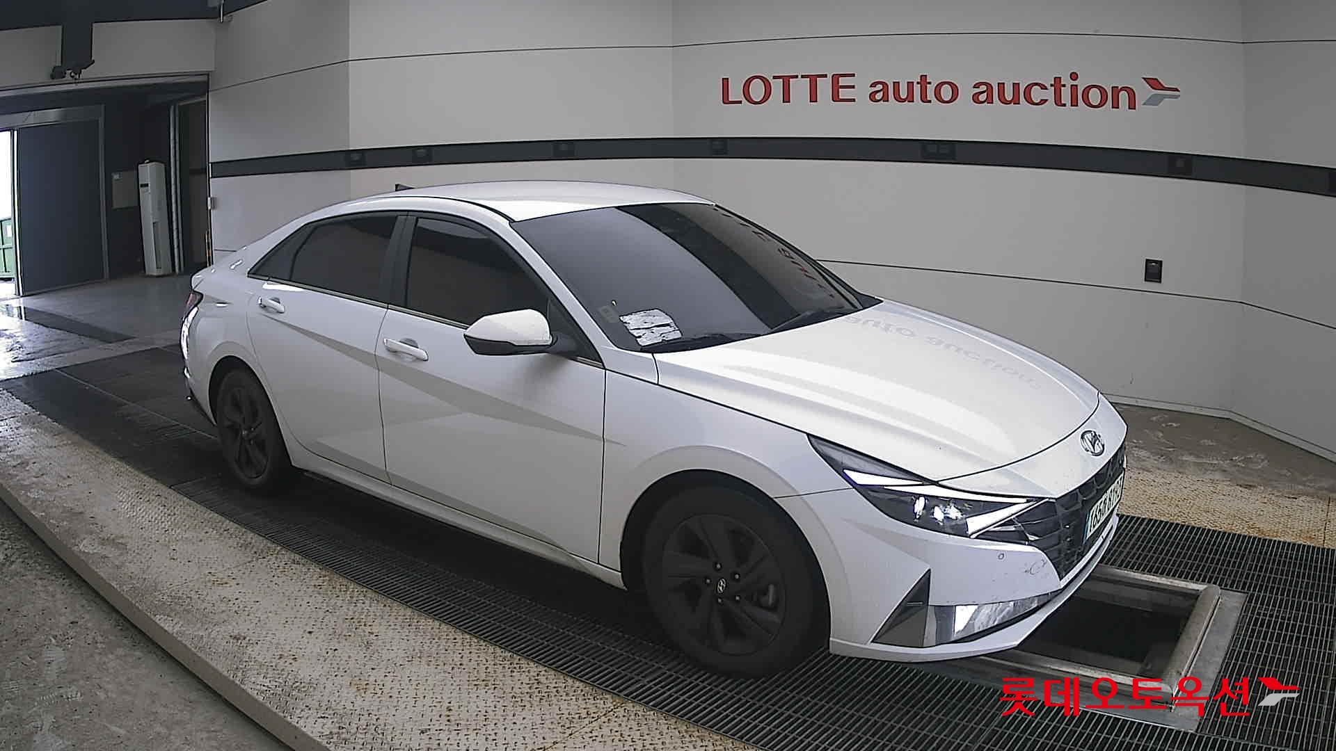 2022 - hyundai avante