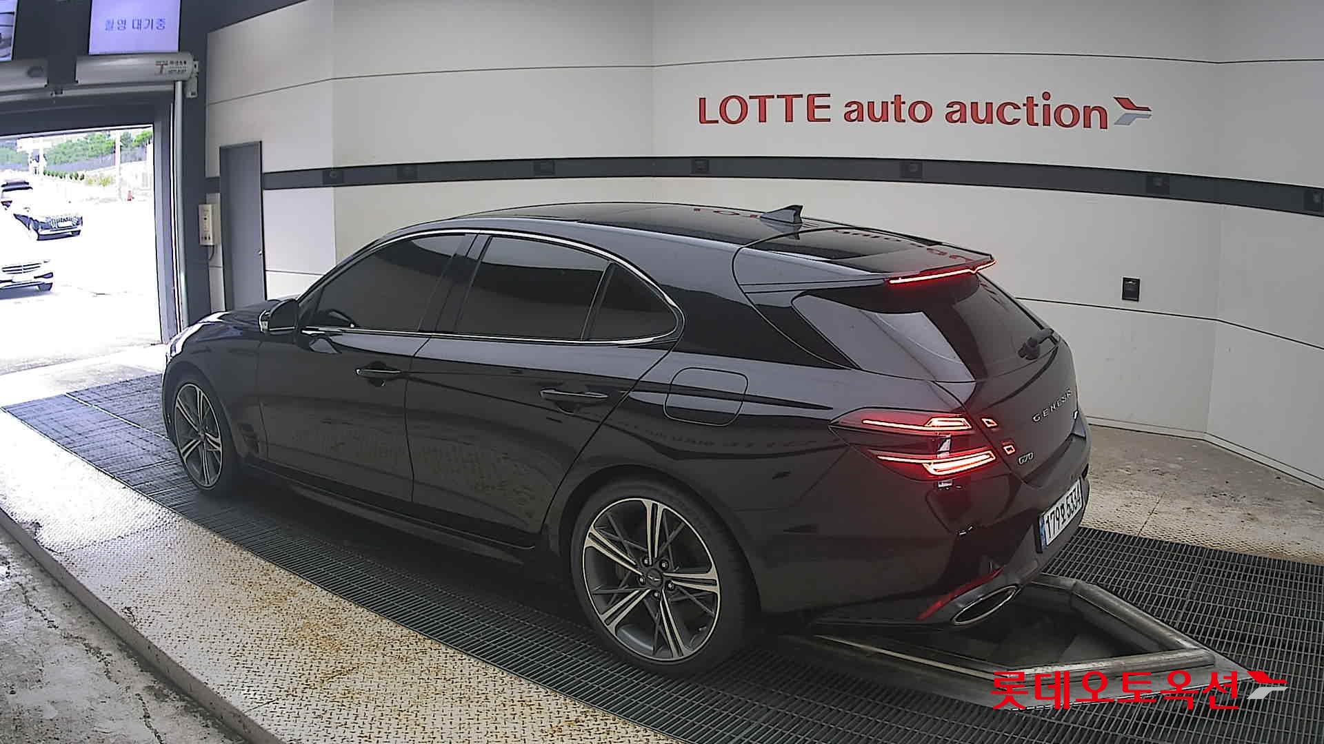 جينيسيس جينيسيس G70 2025 2.5T AT