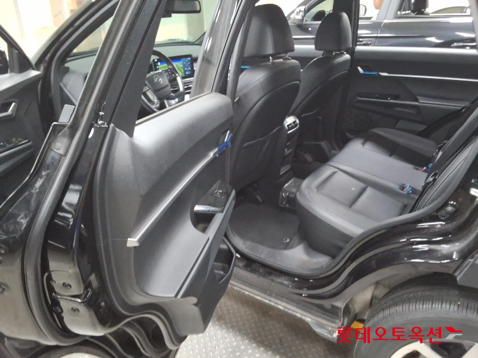 KG Mobility Torres - 38