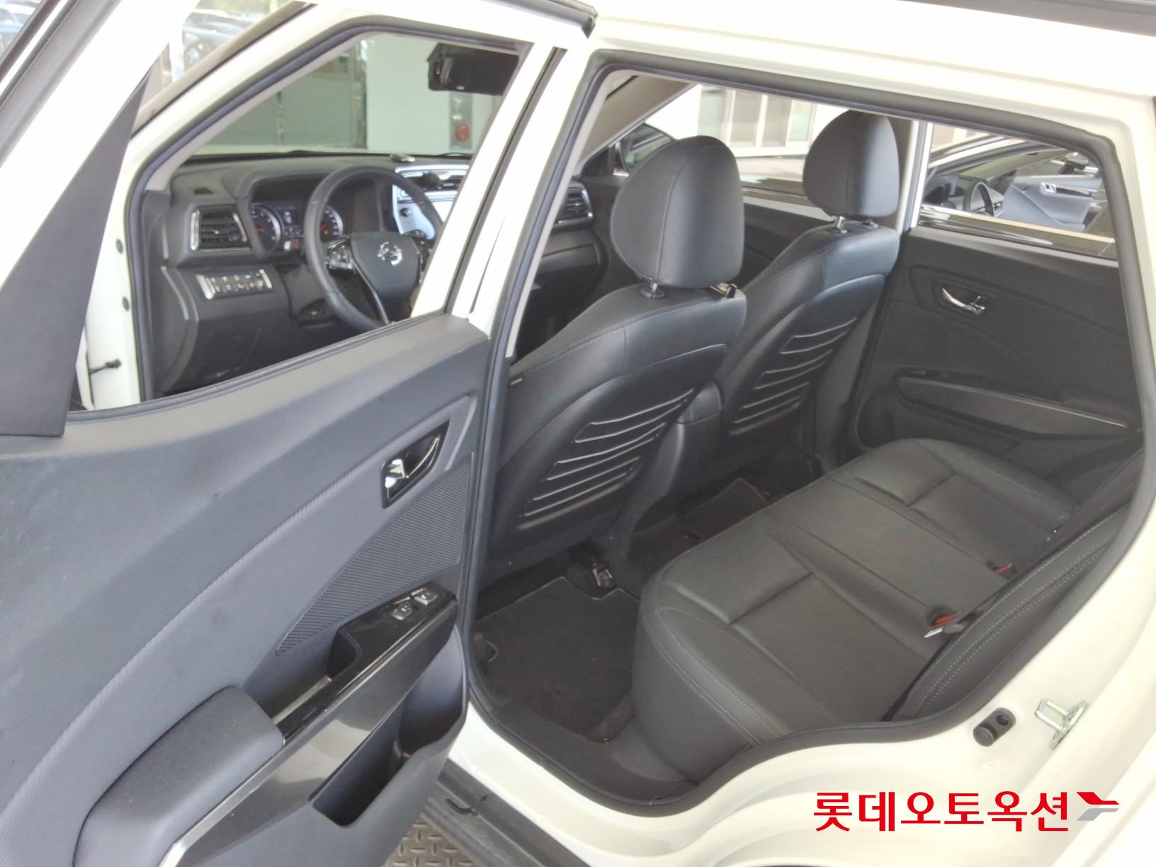 2022 - ssangyong tivoli