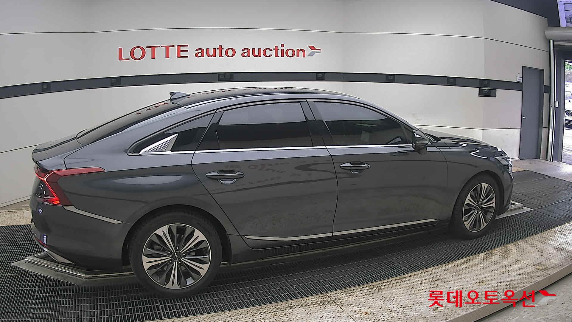 2023 - kia k8