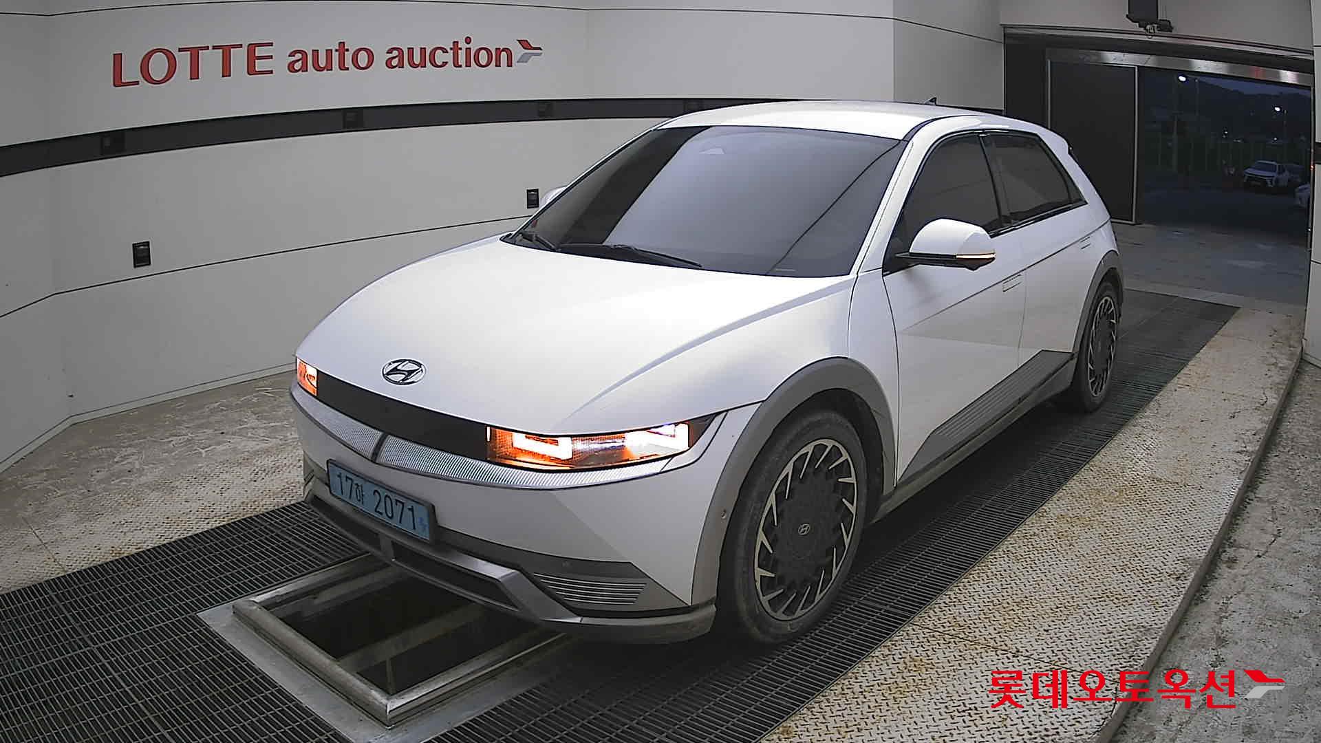 Hyundai Ioniq 5 - 3