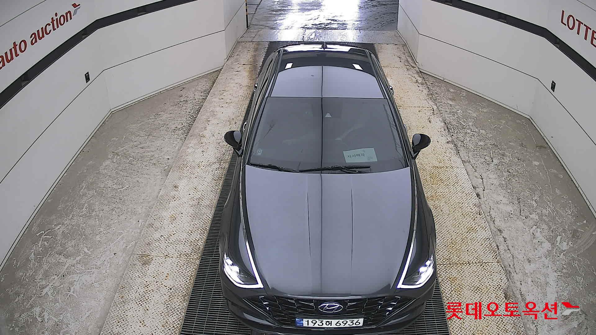 Hyundai Sonata - 7